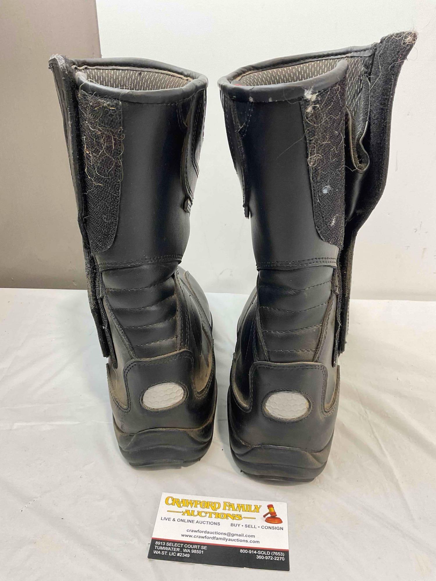 Can-Am 10 Black Leather Motorcycle Boots in Men's Size US 11. Good Condition. See pics. - 5