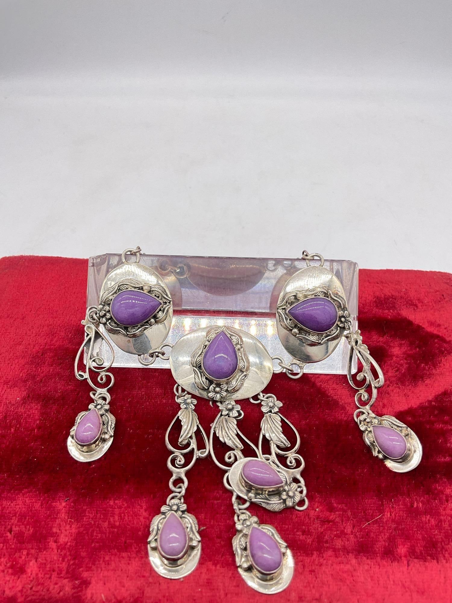 Stunning Signed CF Vintage Sterling Silver Festoon Style Necklace w/Lavender Tear Drop Cabochons - 3