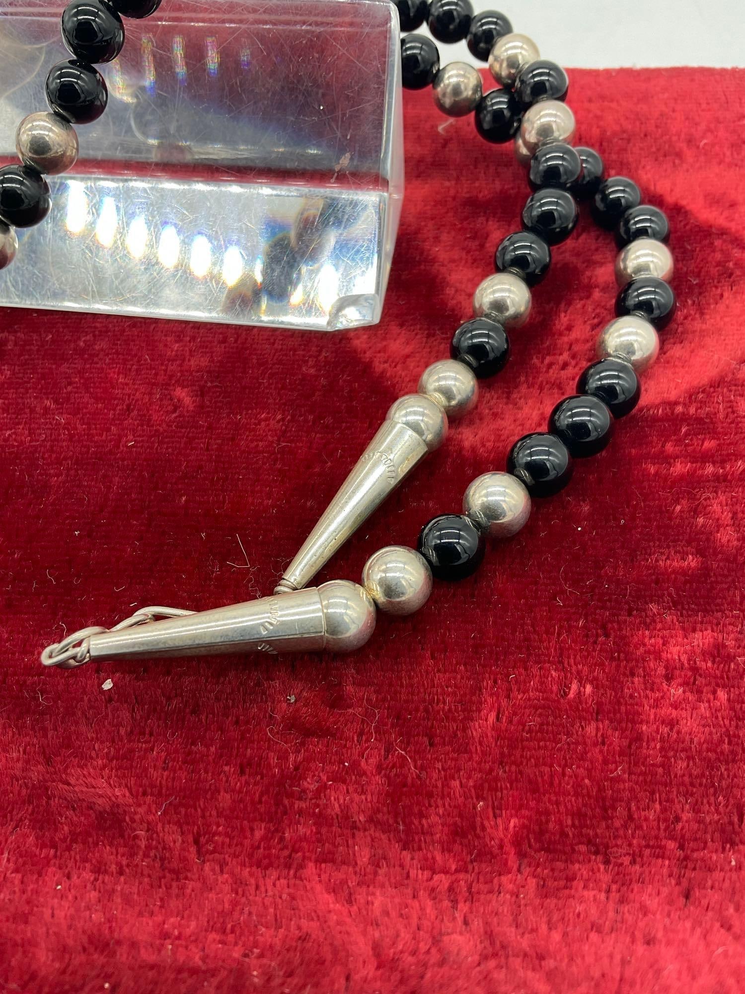 Vintage 20" Sterling silver & Onyx Beaded Necklace w/ Large Flower pendant & Onyx Cabochon - 3