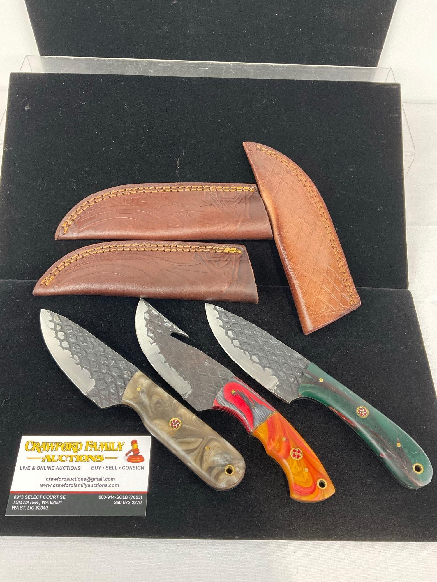 3 File Metal Knives, Handmade w/Colorful Resin Handles, & Leather Sheaths: Appears to be in good shape. The piece measures approx 12h x 4w x 3d inches. See pics. E-3440