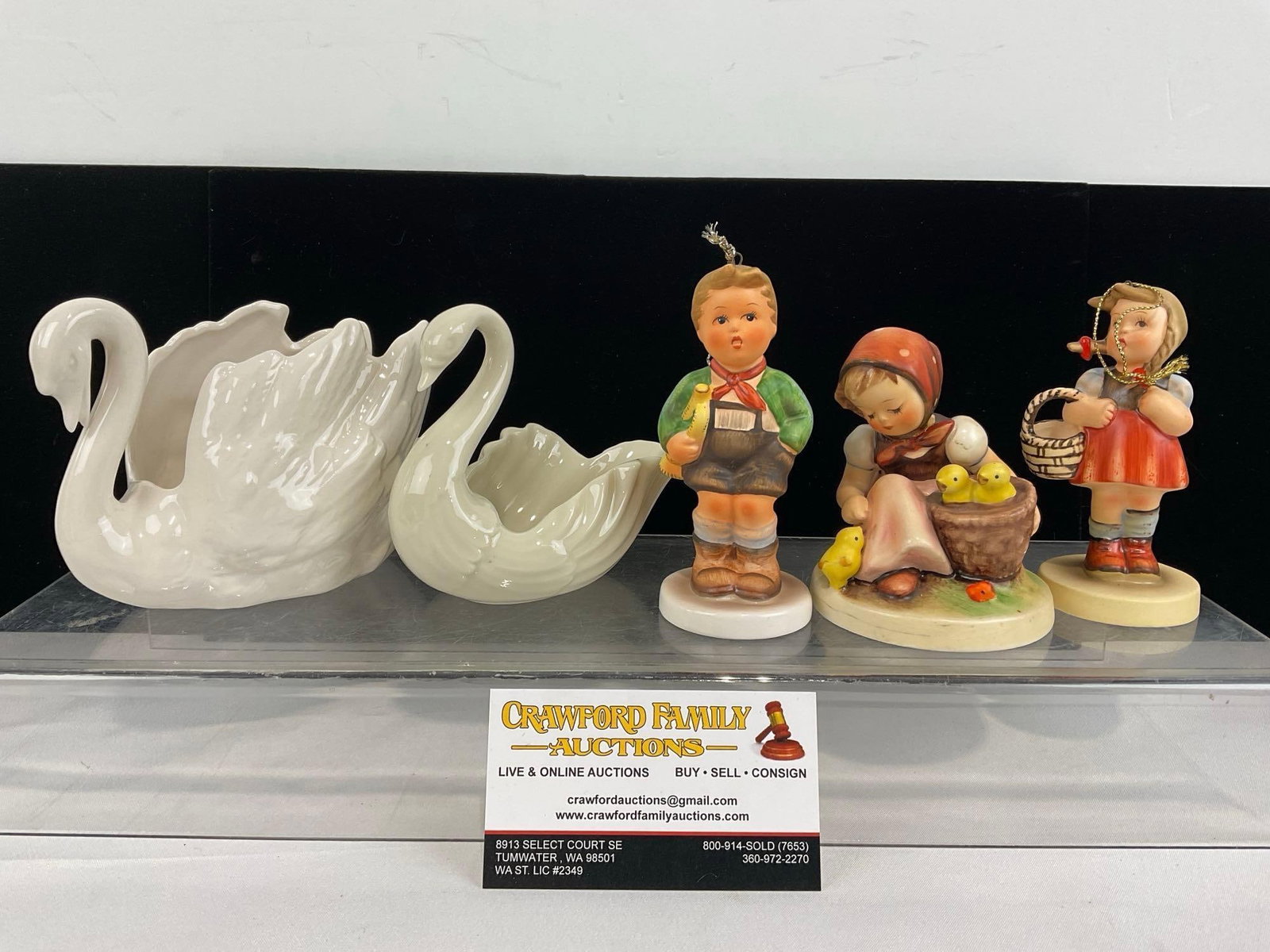 2 Lenox Swans, 2 Schmid Hummel Figure Ornaments, & Hummel Figure Chick Girl #57/0: Appears to be in good shape. The piece measures approx 7h x 10w x 5d inches. See pics. E-5860