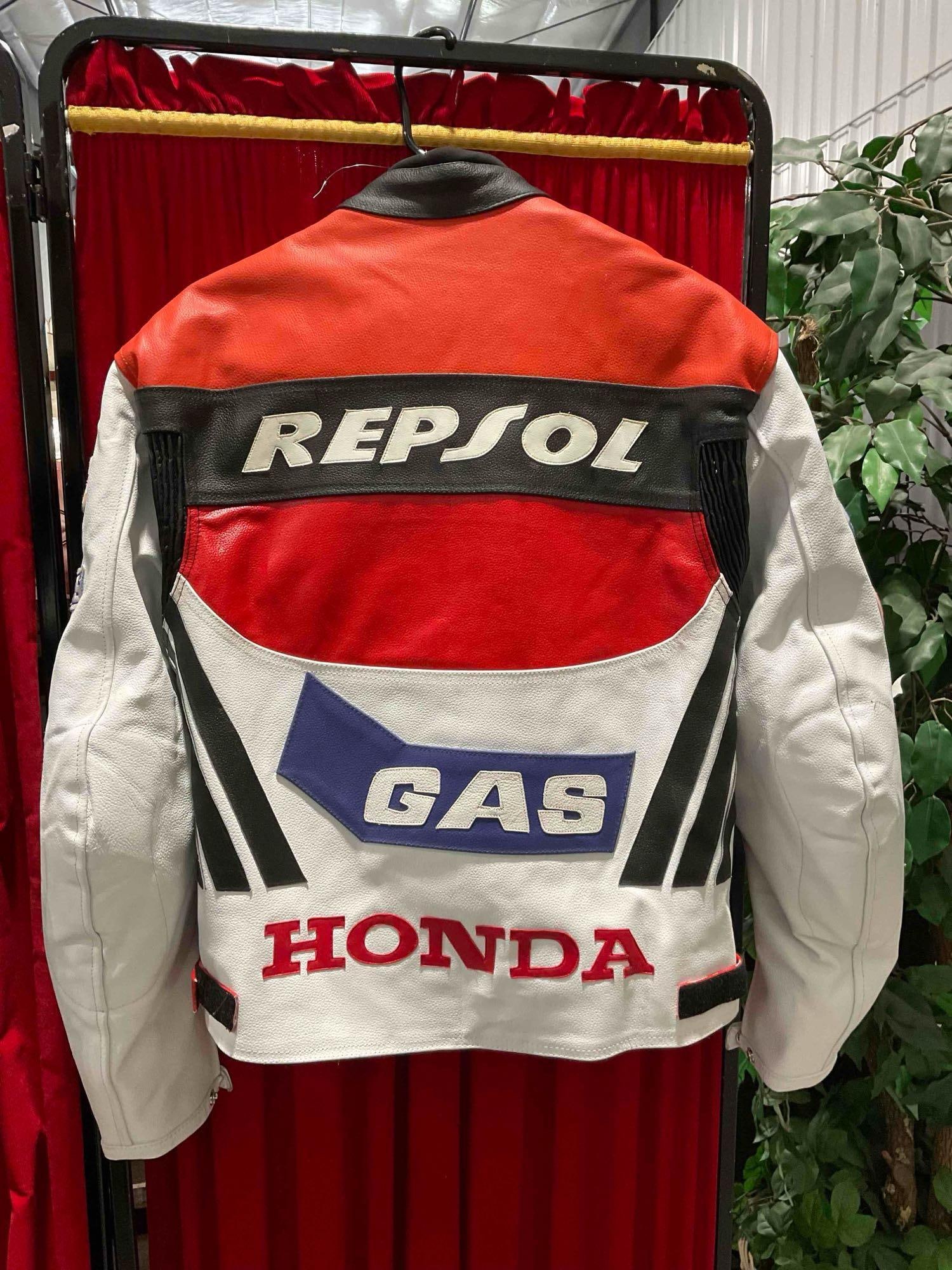 Honda Repsol Red/ Black/White Leather Motorcycle Racing Jacket. Good Condition. See pics. - 5