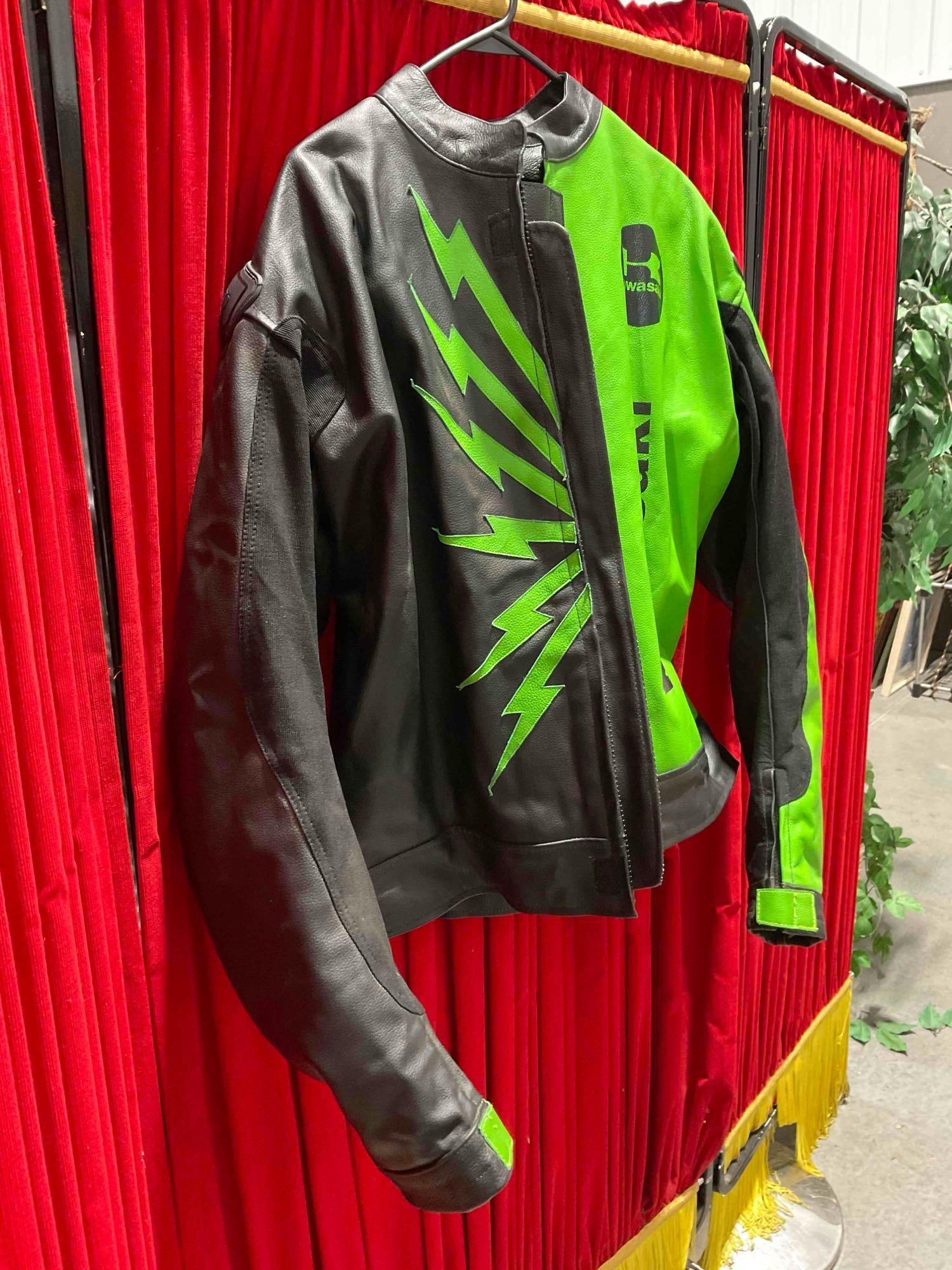 Kawasaki Black & Green Leather Motorcycle Racing Jacket in Size 2XL. Good Condition. See pics. - 3