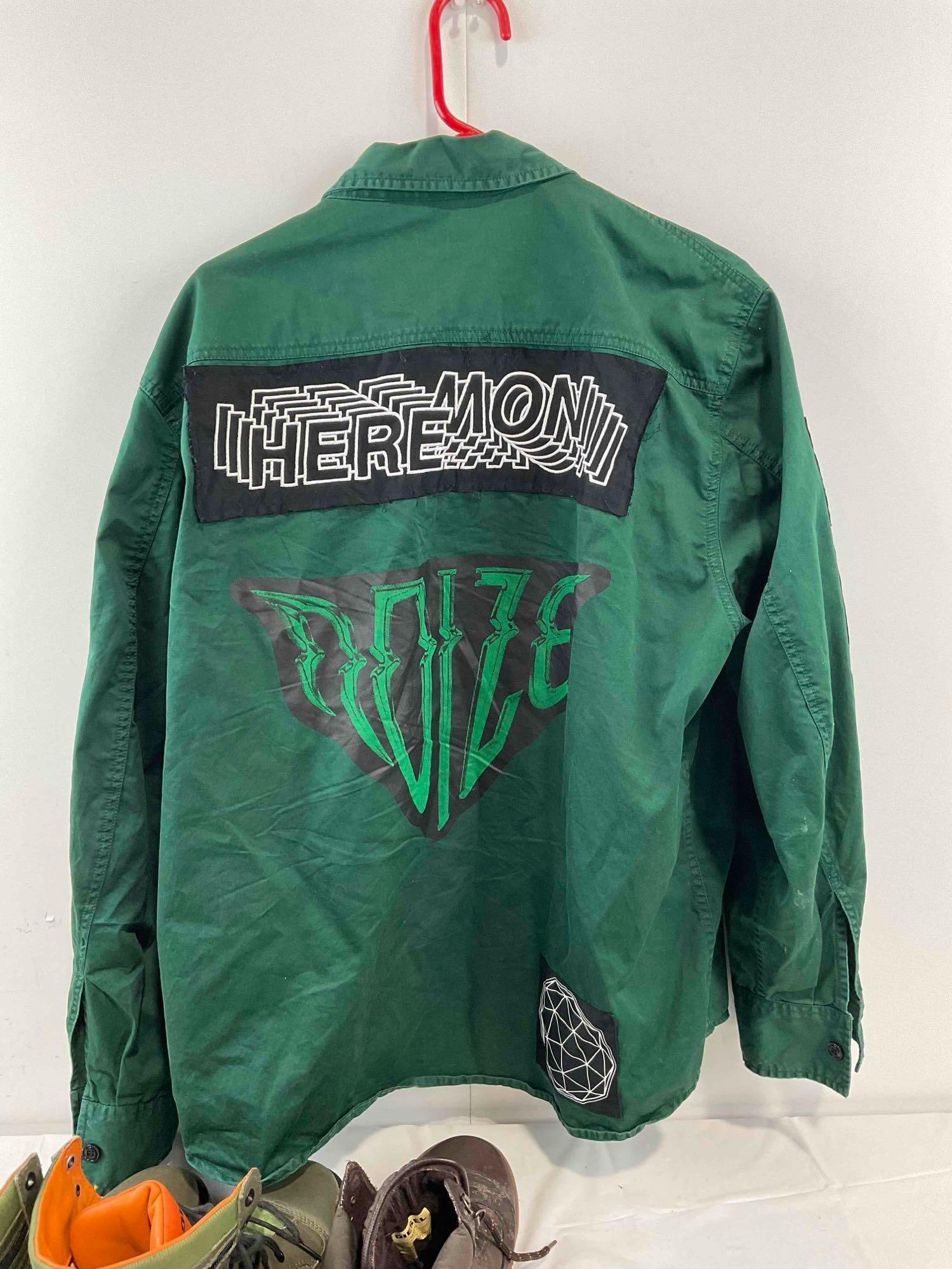 3 pcs Diesel Men's Clothing, incl. XL Green Shirt, 2 Pairs of Size Men's US 11 Boots. See pics. - 13
