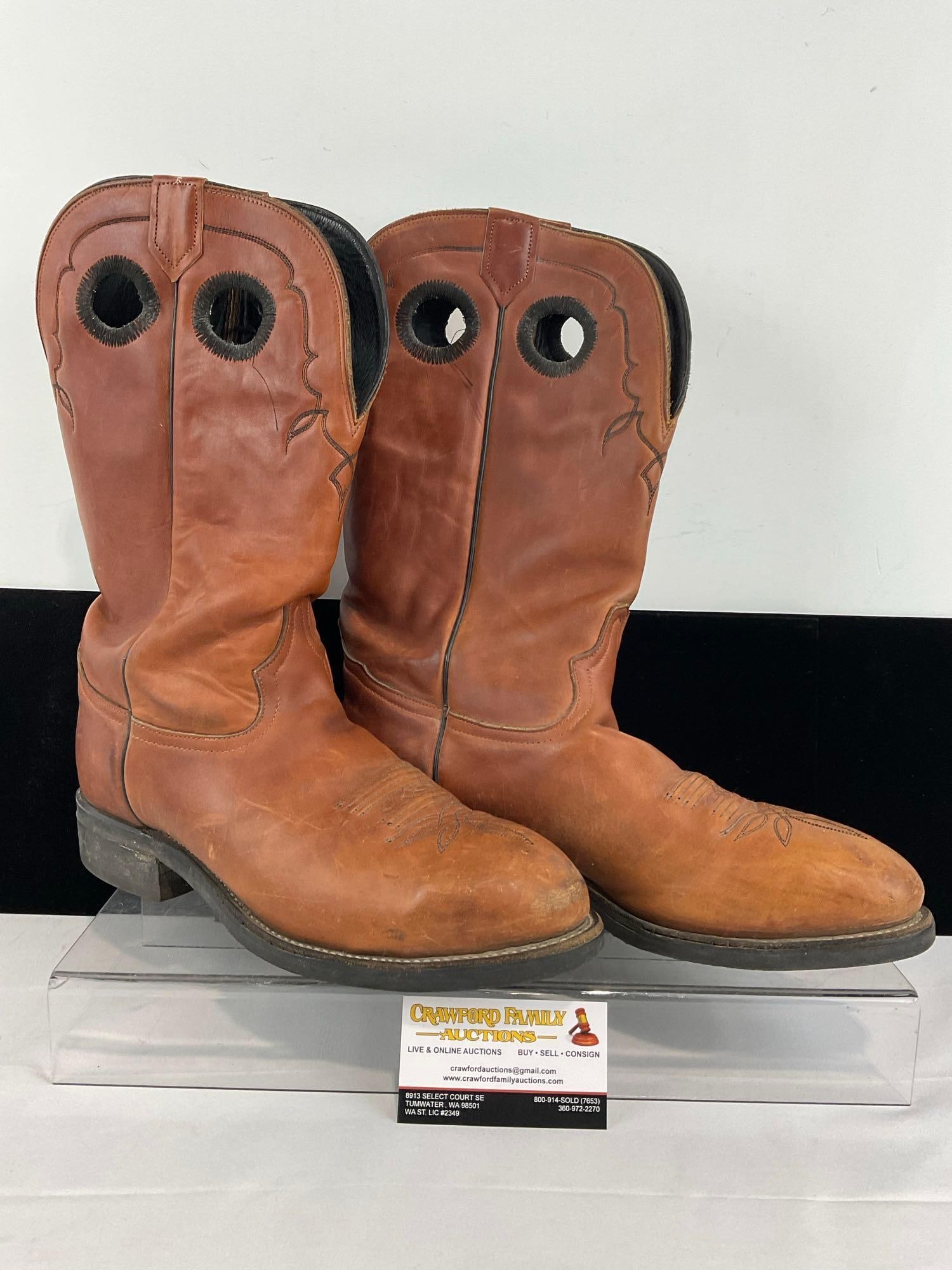 Tony Lama Style Leather Cowboy Boots, size 10.5 (1 of 5)