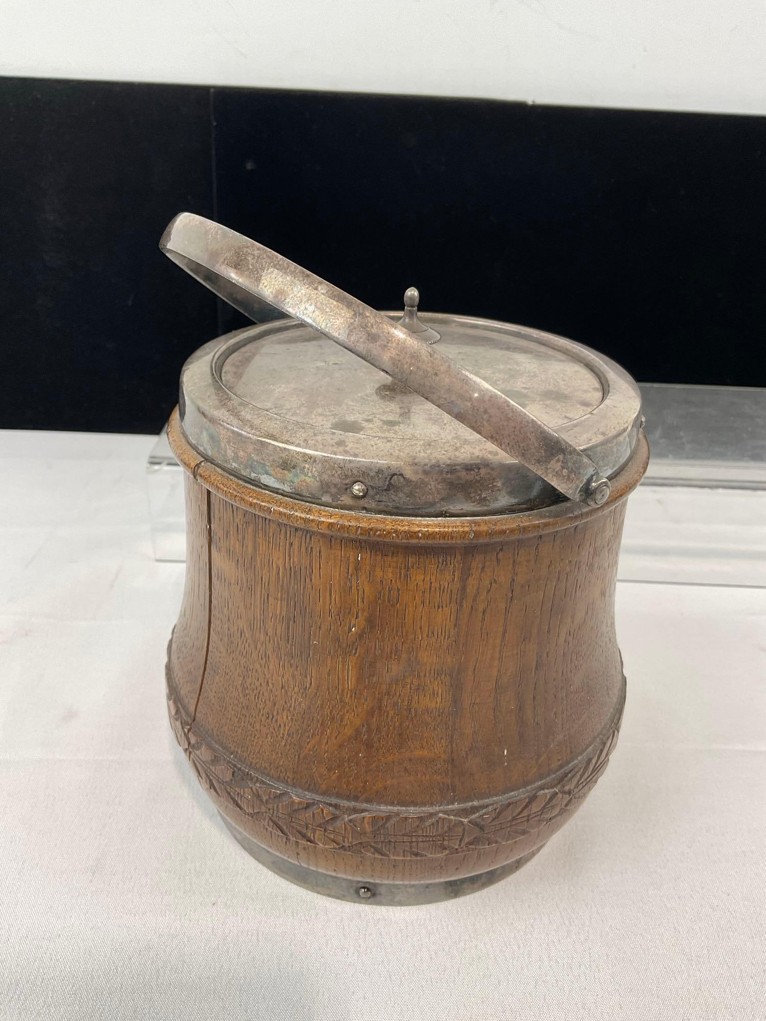 Vintage Silver Plate Banded Wooden Biscuit Barrel marked Made in England - 3