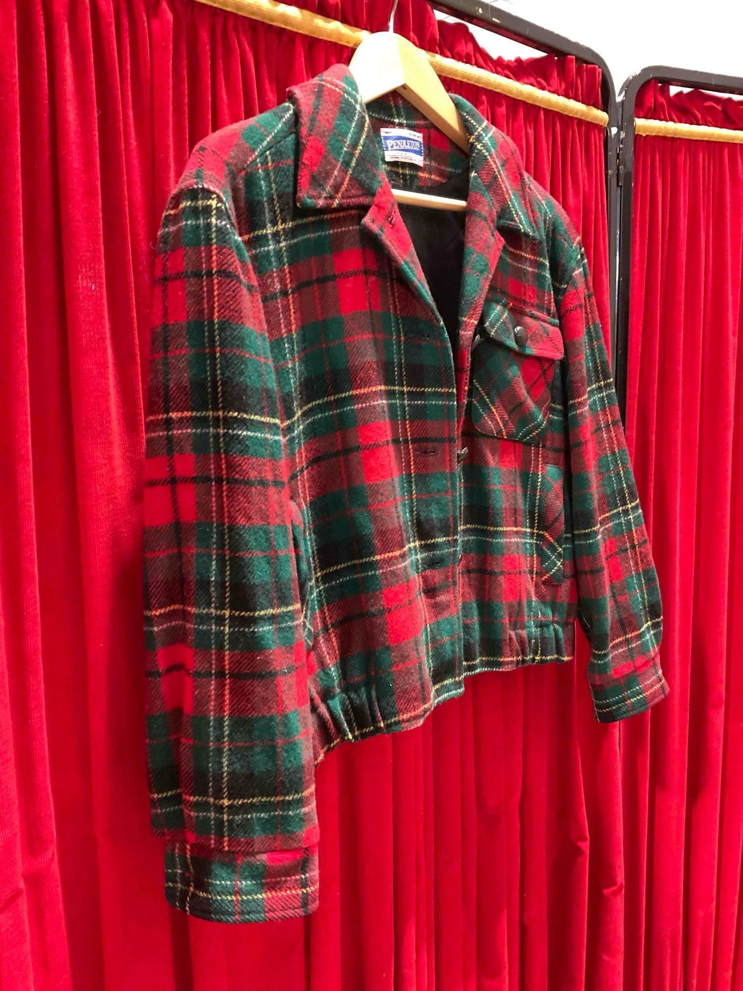 Vintage Pendleton Petite Ladies Wool Jacket in Red & Green Plaid. Good Condition. See pics. - 3