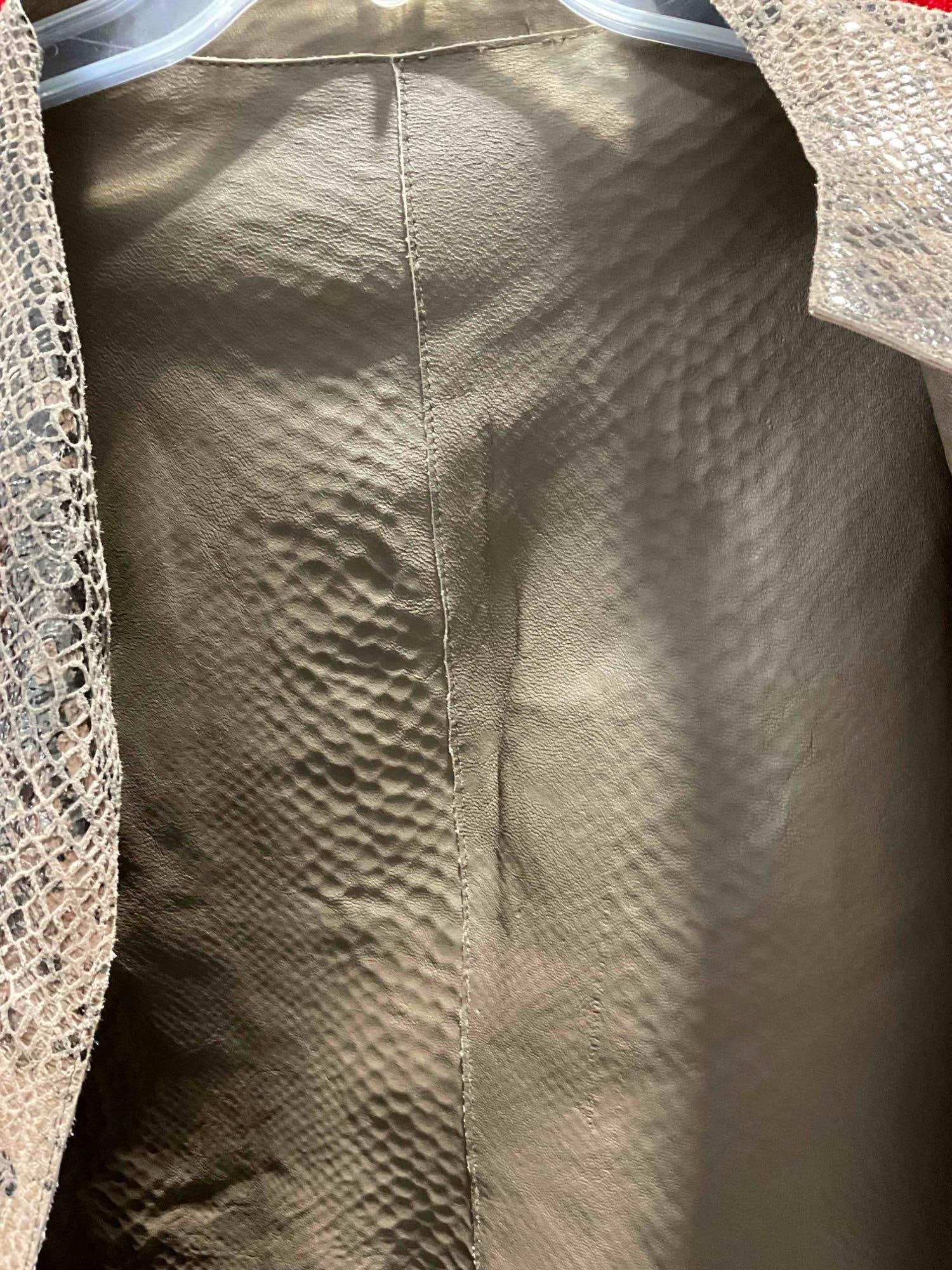 Hand Made Beige Leather Ladies Jacket w/ Faux Snakeskin Print. Good Condition. See pics. - 4