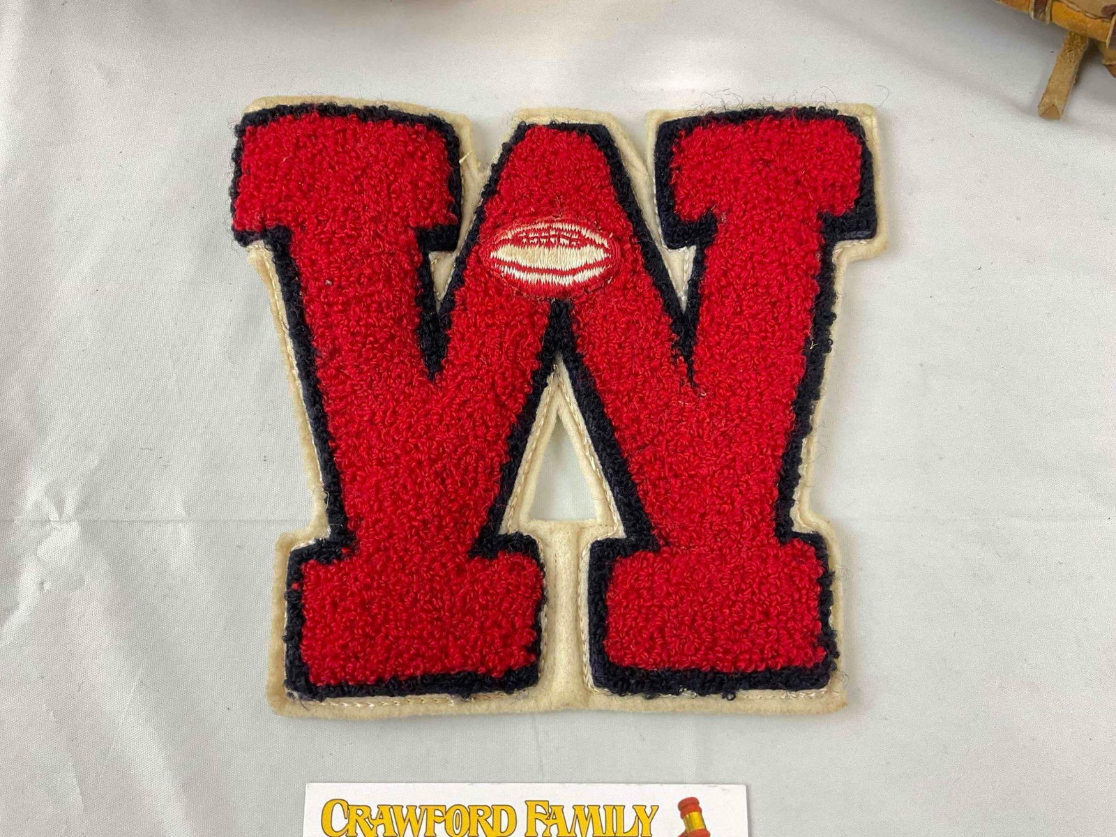 5 pcs Vintage Sports Gear., incl. 2x Leather Baseball Gloves from Wilson & Rawlings. See pics. - 14