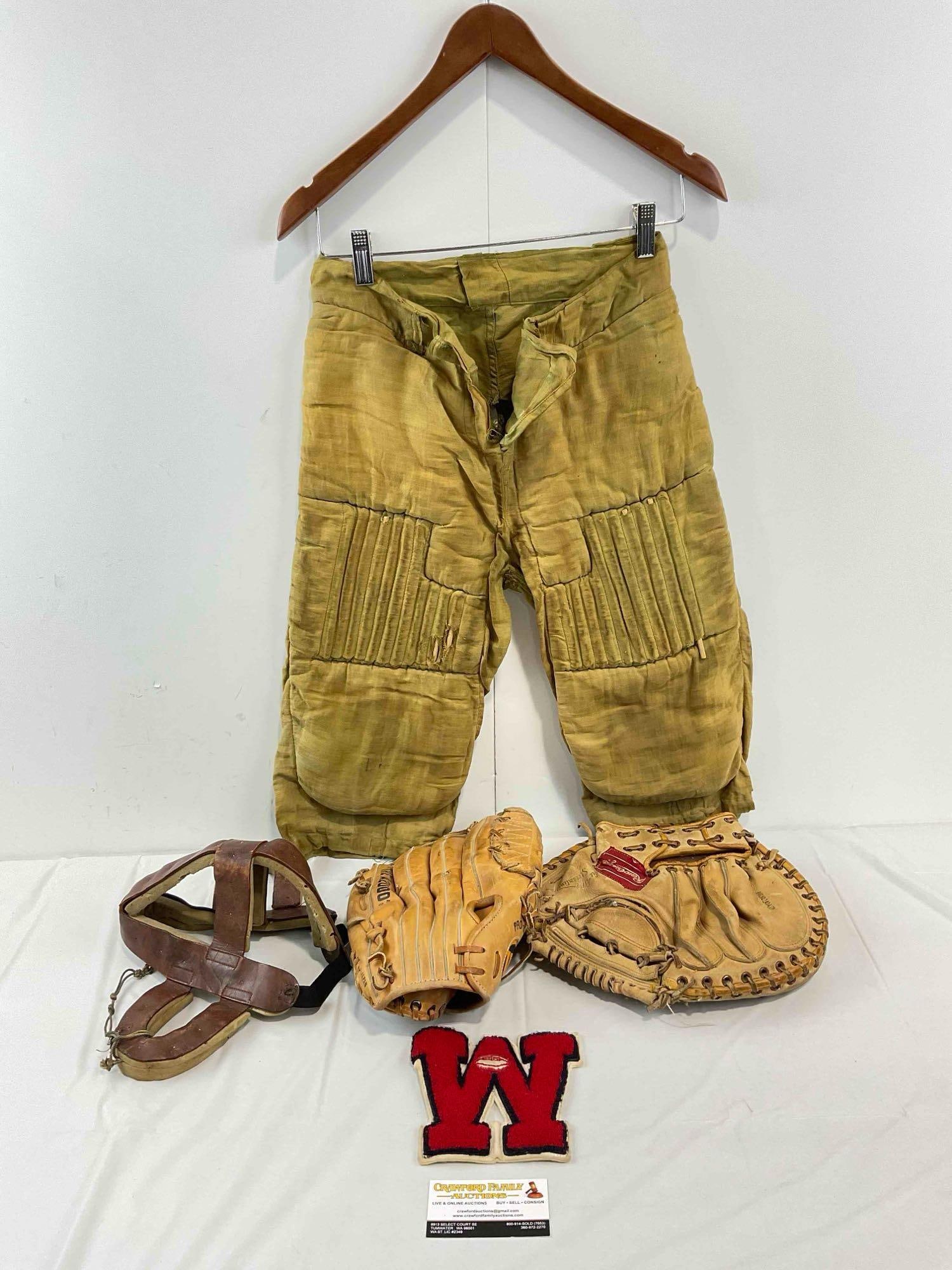5 pcs Vintage Sports Gear., incl. 2x Leather Baseball Gloves from Wilson & Rawlings. See pics.: 5 pcs Vintage Sports Gear., incl. 2x Leather Baseball Gloves from Wilson & Rawlings. Also includes youth football padded trousers, Varsity W Chenille patch and leather wrestler's headgear. Wilson