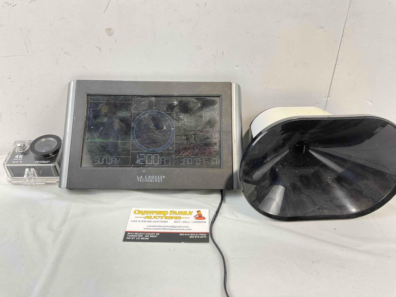 3 pcs Electronics, incl. Lacrosse Technology Weather Station (Works) & 1x Akaso EK7000 Camera.: 3 pcs Electronics, incl. 2x Lacrosse Technology & 1x Akaso EK7000. As Is Condition. Includes Lacrosse Technology wireless weather station (tested and working) p & rain gauge. Also Akaso