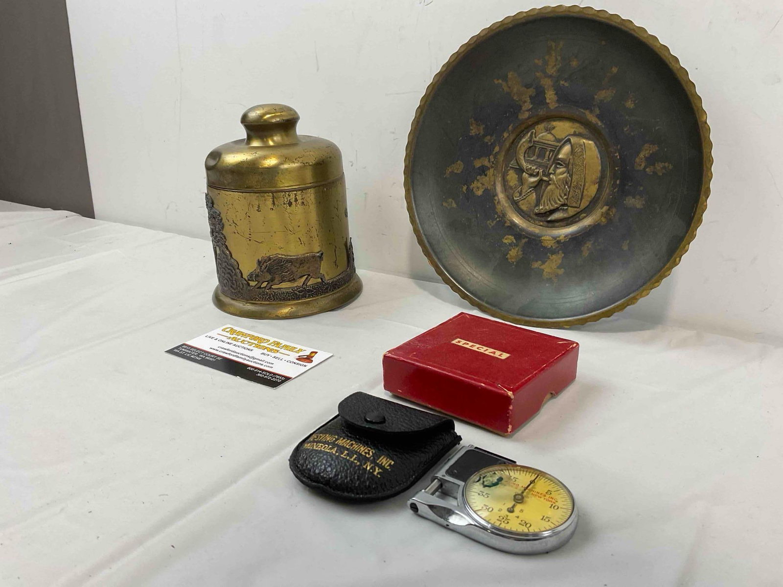3 pcs Vintage Collectibles, incl. Brass Lidded Jar, Decorative Plate & Micrometer Gauge. - 2