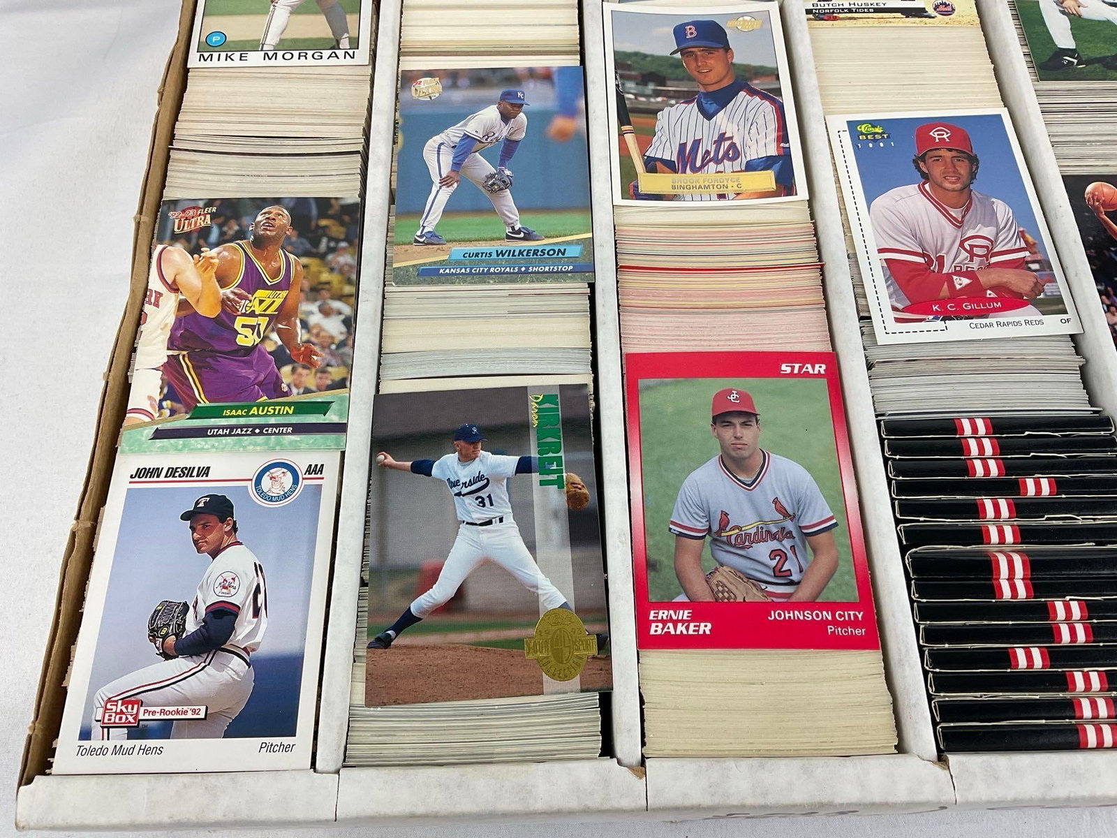 Box of Vintage 5k Sports Cards, 90s Variety of Sports, Star, Pro Card, Skybox, Fleer Ultra & Clas... - 3