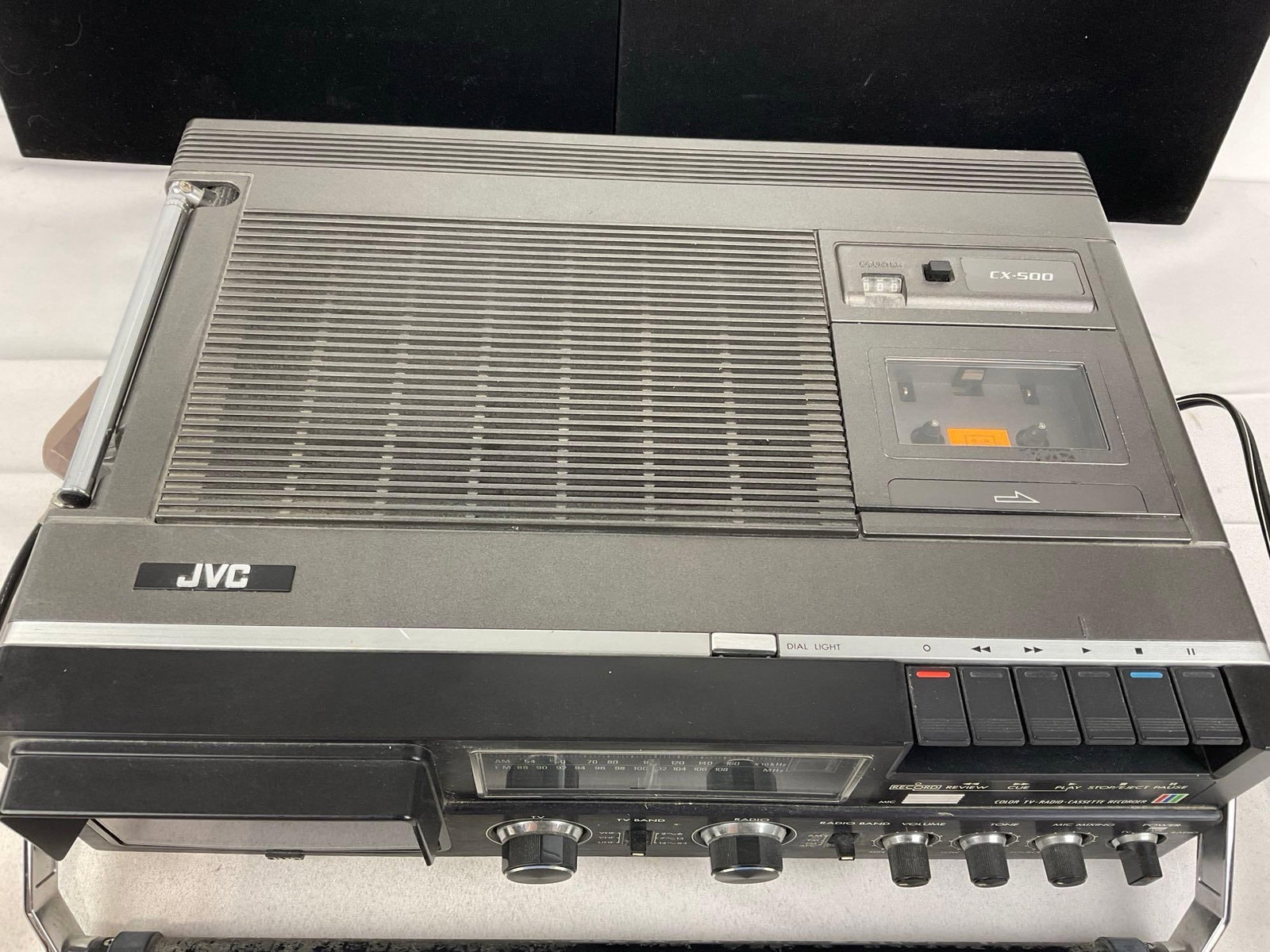 Vintage 1980 JVC Model no CX-500 Portable TV AM/FM Cassette, powers on - 2