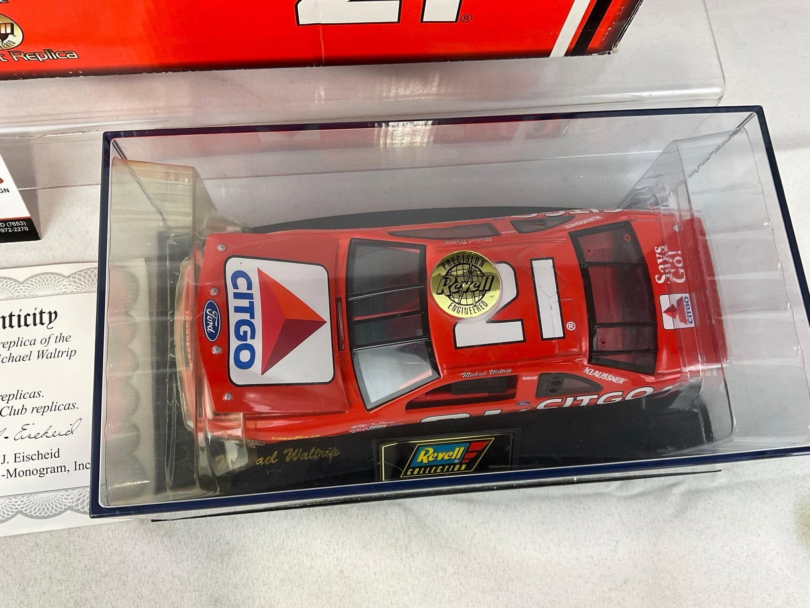 Revell 1:24 Scale Diecast Replica #21 1997 Citgo Ford Thunderbird, 6h x 12w x 8d inches - 3