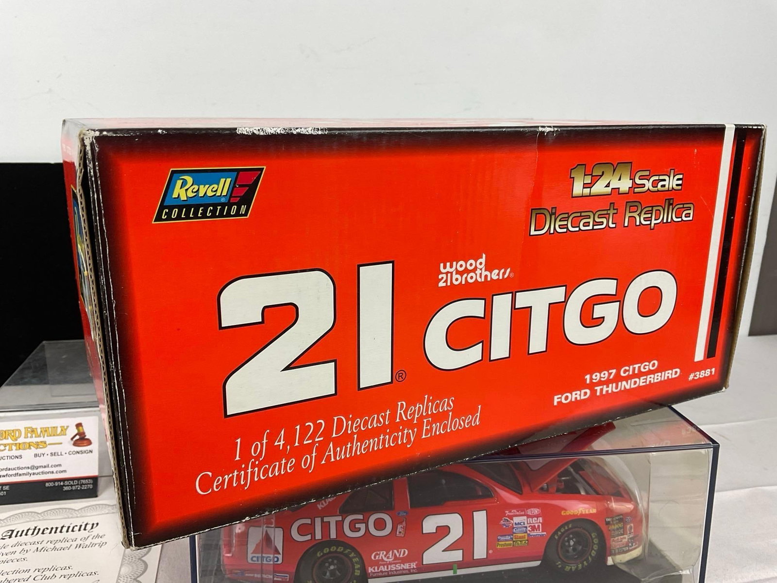 Revell 1:24 Scale Diecast Replica #21 1997 Citgo Ford Thunderbird, 6h x 12w x 8d inches - 5