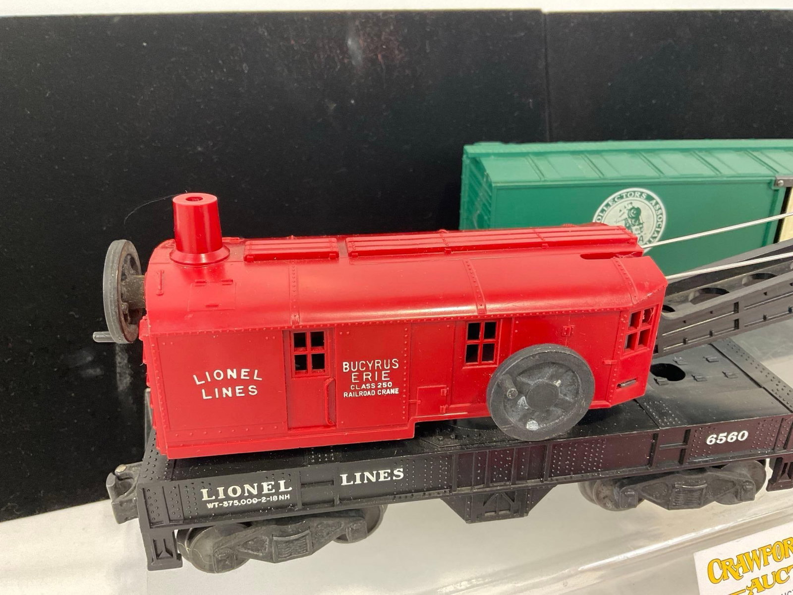 3 0 Scale Lionel Train Cars, Crane #6560, Flat Car 6424-11, & NETCA 12273 Vermont Railway - 2