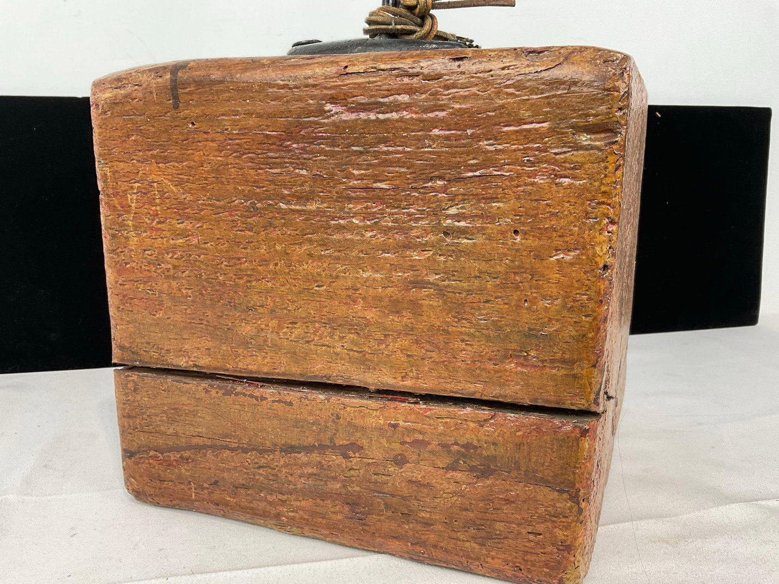 Dandy Cast Iron Cobblers Anvil, Mounted on Wooden Block - 3