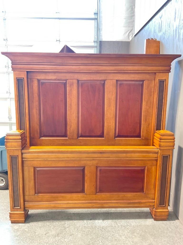 Klaussner "Dick Idol" Cherry and Maple finish two tone Queen rustic bed frame (1 of 6)