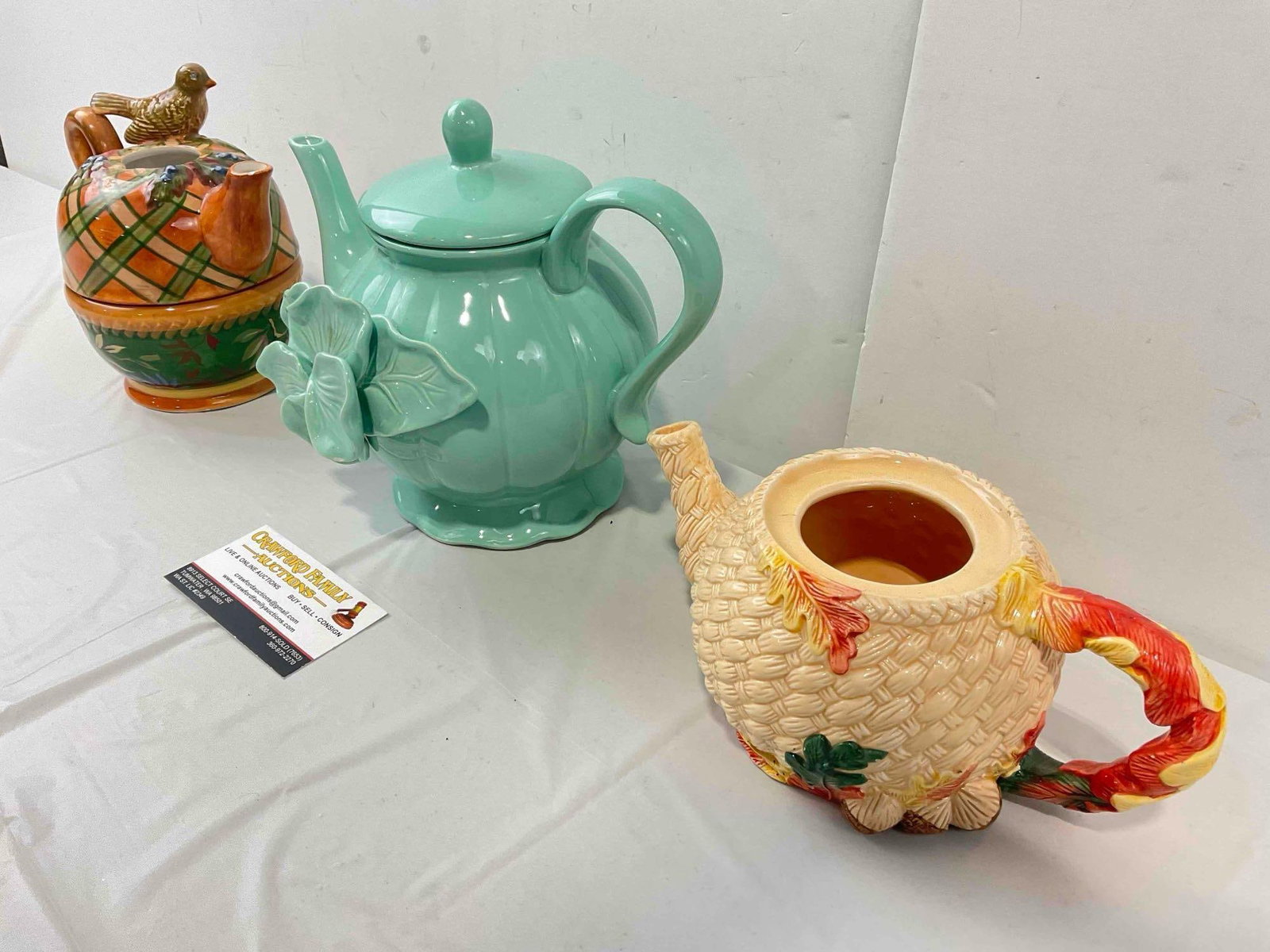 3 pcs Charming Modern Ceramic Teapots, incl. Tracy Porter & Long Rich. Very Good Condition. - 3