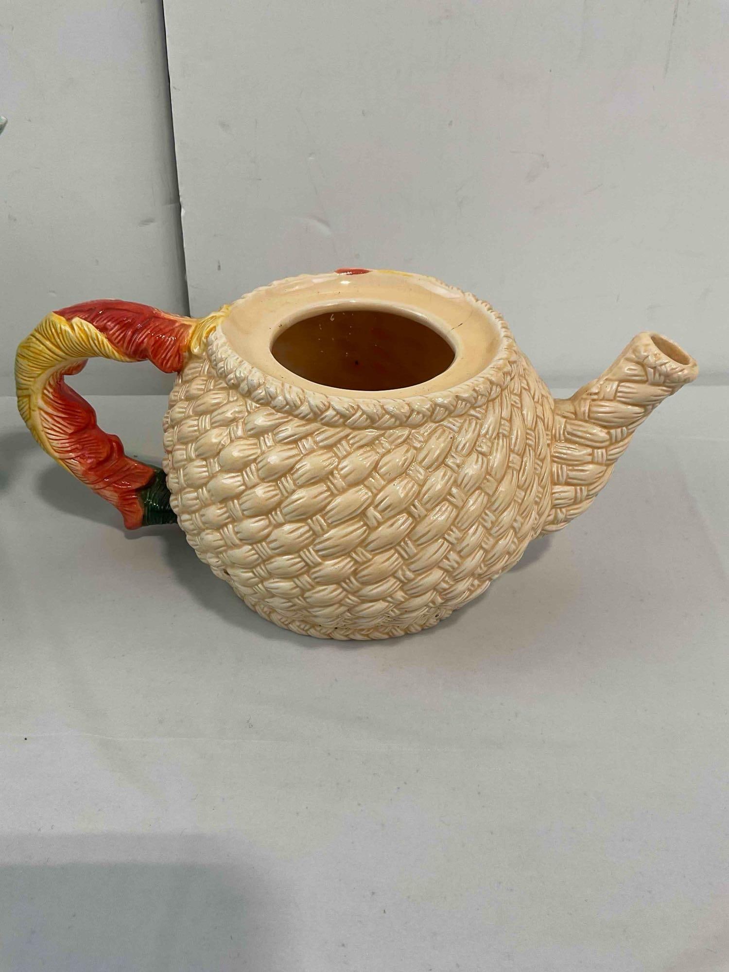 3 pcs Charming Modern Ceramic Teapots, incl. Tracy Porter & Long Rich. Very Good Condition. - 8
