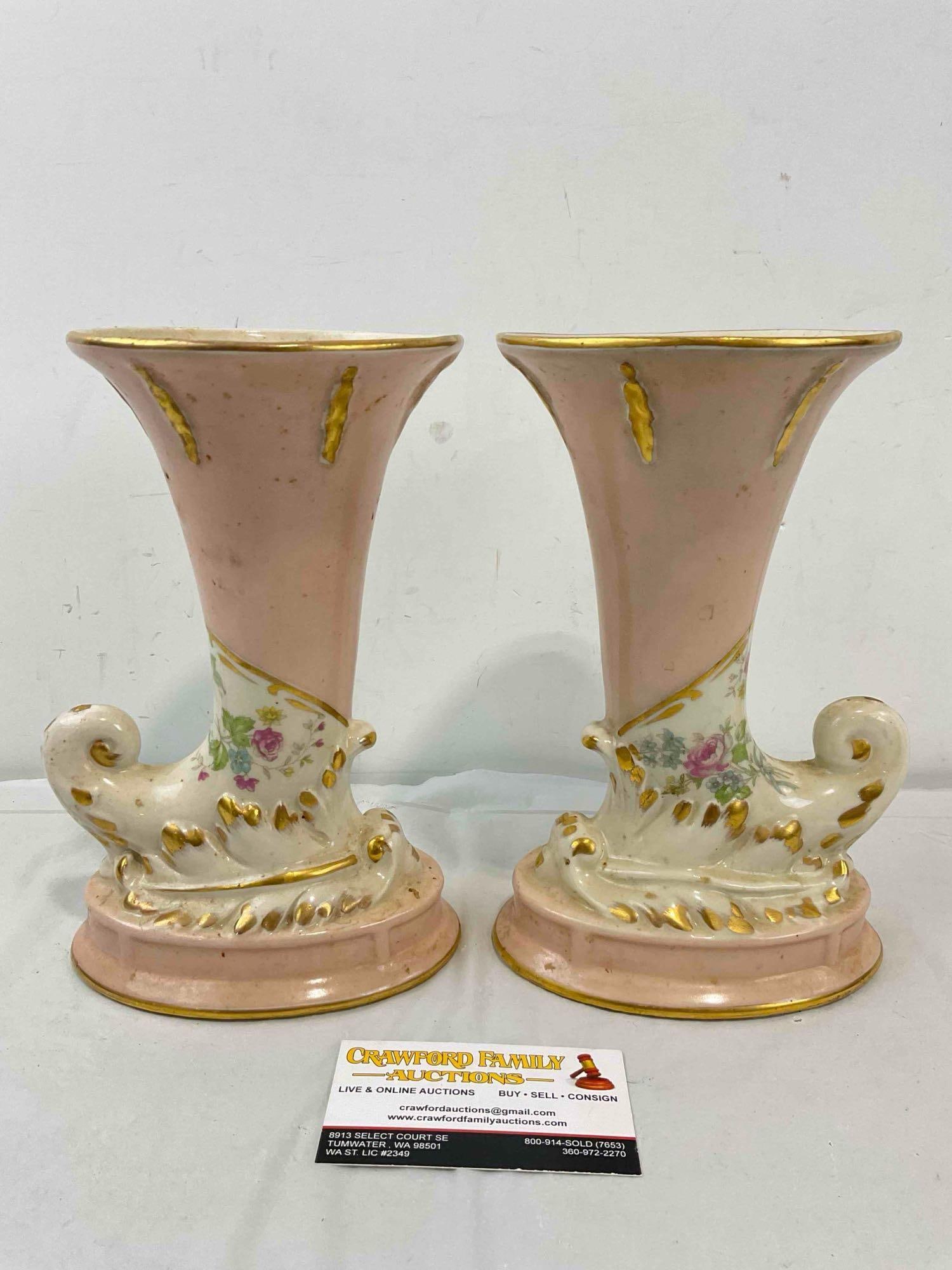 Pair of Vintage Pink, Gold & White Hand Painted Ceramic Cornucopia Vases. Very Good Condition. - 3