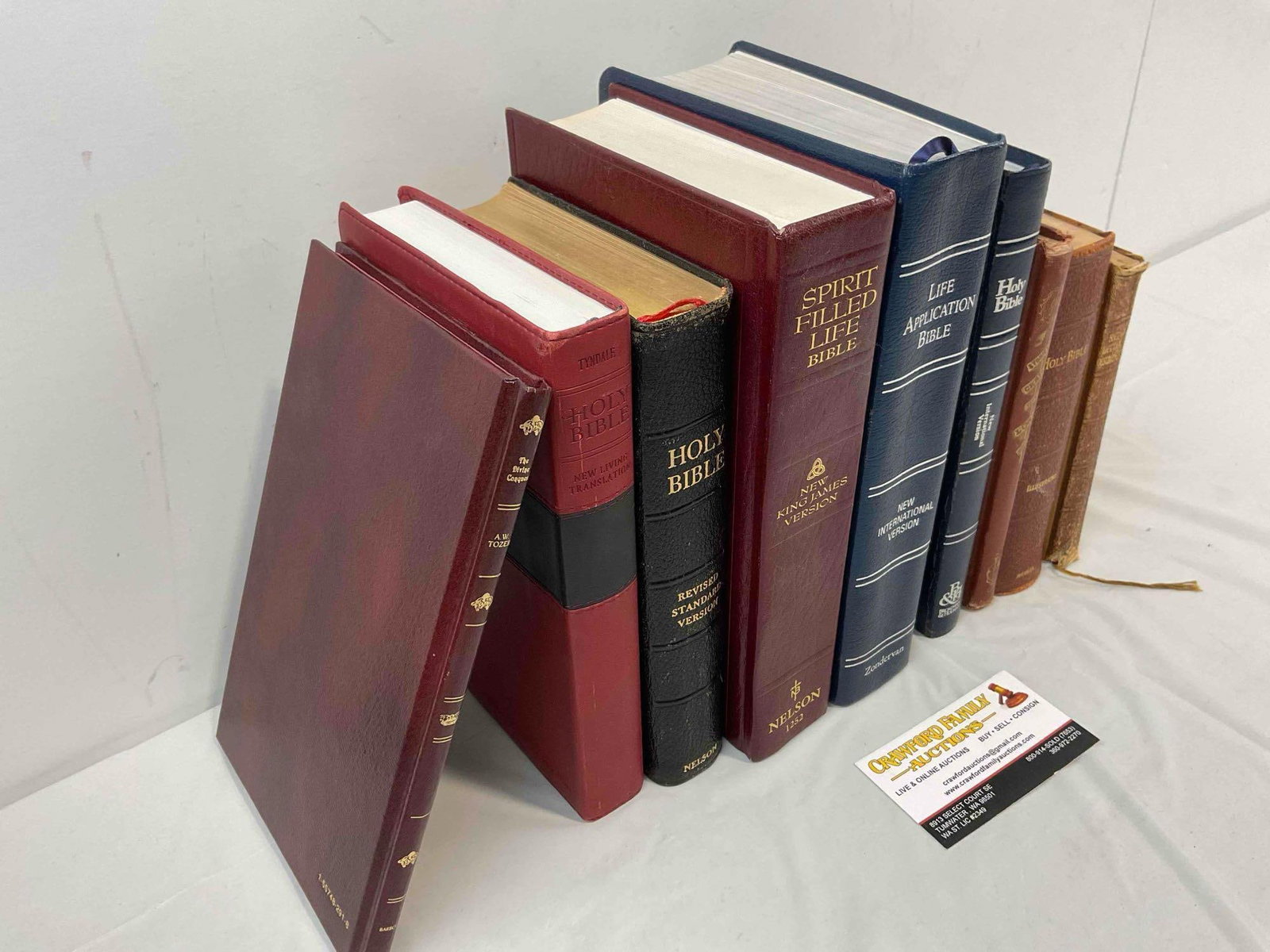 9 pcs Vintage Religious Books, incl. Spirit Filled Life Bible, The Divine Conquest & More! See pi... - 3