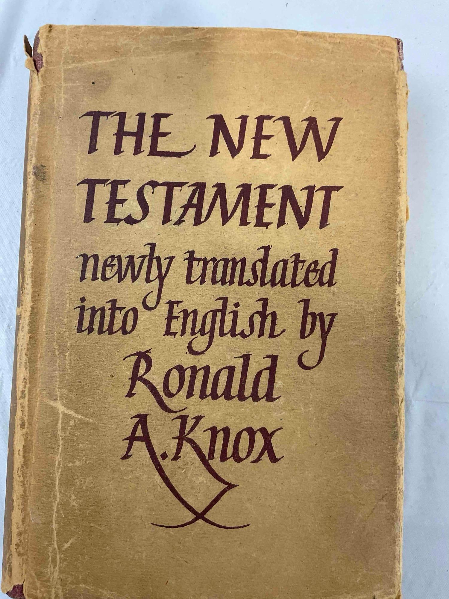 17 pcs Vintage Religious Books, incl. The Holy Bible, The New Testament & More! See pics. - 4