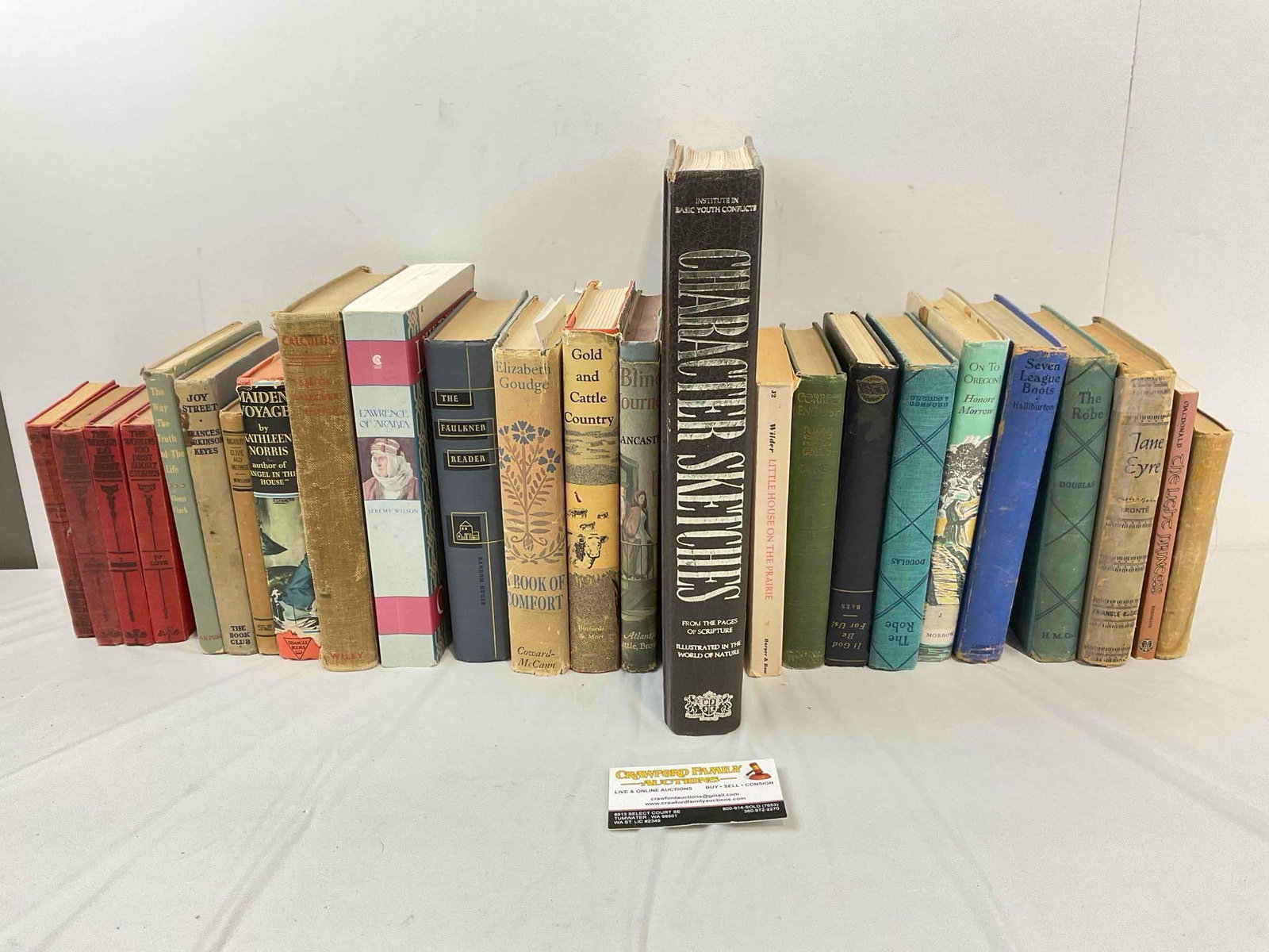 25 pcs Vintage Books, incl. "Character Sketches," "Jane Eyre" & Much More. Fair Condition. (1 of 6)