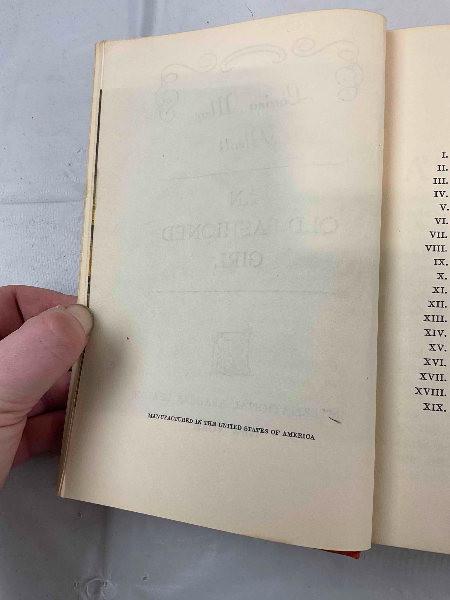 18 pcs Vintage Books, incl. C.S. Lewis, Louisa May Alcott & "Anne of Green Gables." See pics. - 7