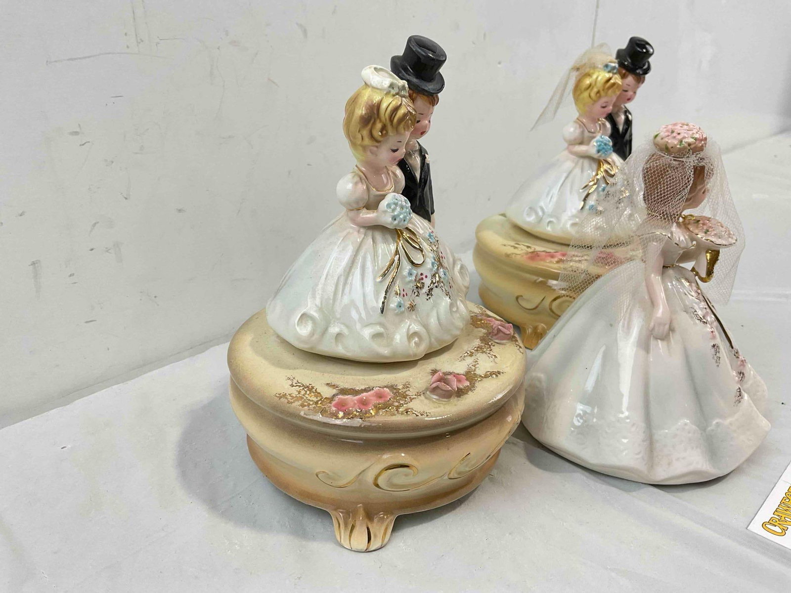 3 pcs Vintage Josef Originals Wedding Themed Ceramic Music Boxes. Good Condition. See pics. - 3