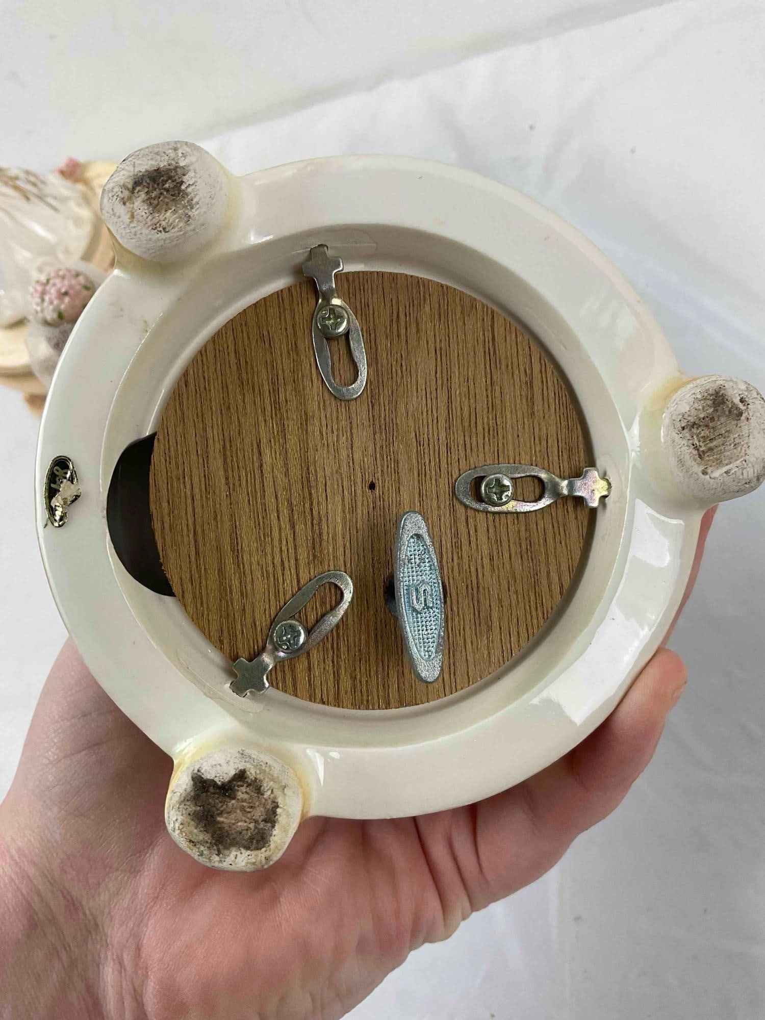 3 pcs Vintage Josef Originals Wedding Themed Ceramic Music Boxes. Good Condition. See pics. - 7