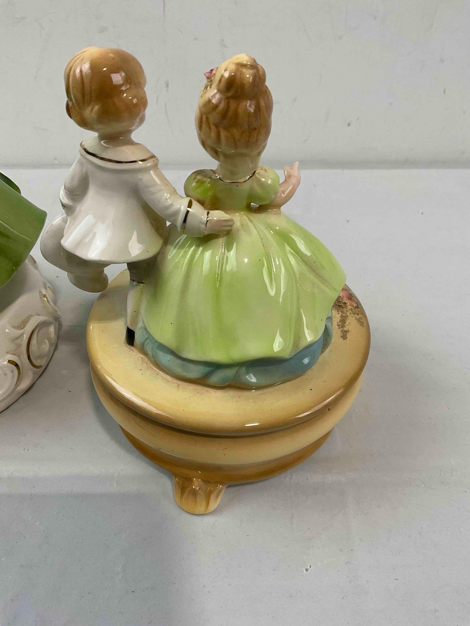 3 pcs Vintage Josef Originals Ceramic Lady Figurine Music Boxes. Fair Condition. See pics. - 7