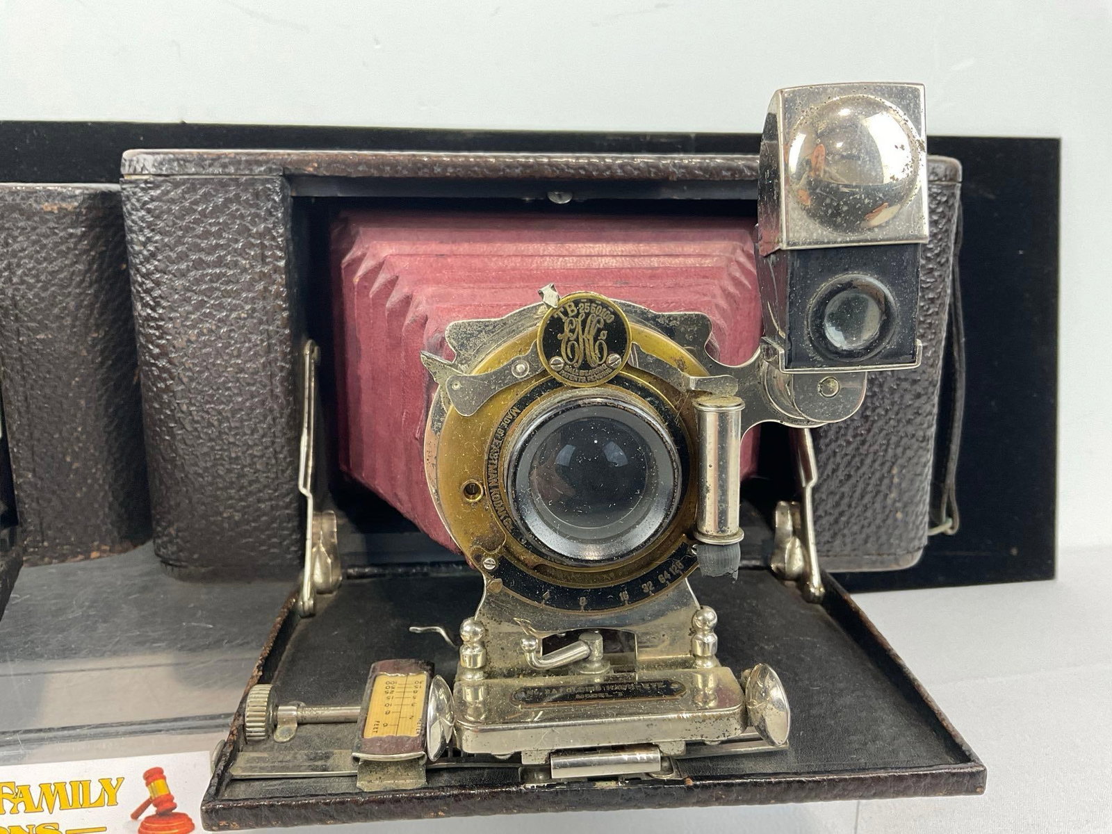 Antique Eastman Kodak No. 3A Folding Hawkeye Model 3 & No. Folding Pocket Cameras - 2