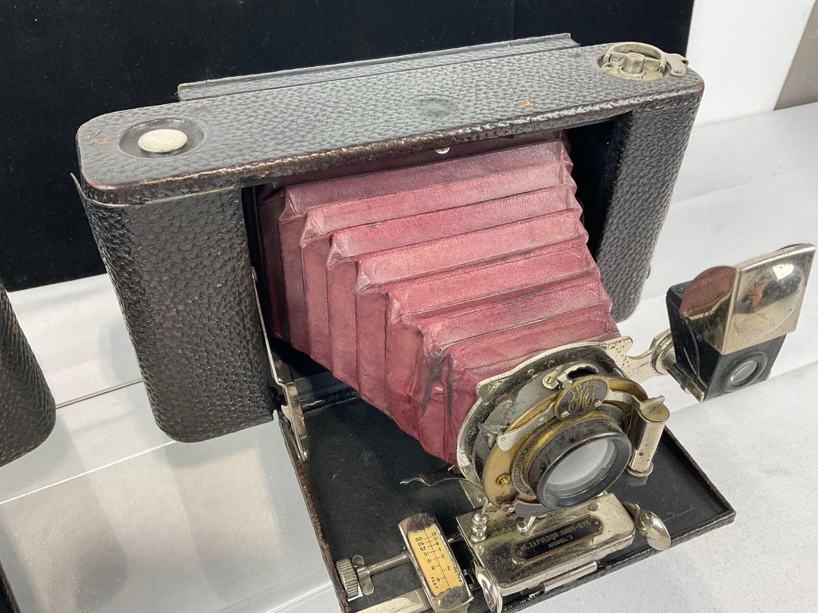 Antique Eastman Kodak No. 3A Folding Hawkeye Model 3 & No. Folding Pocket Cameras - 4