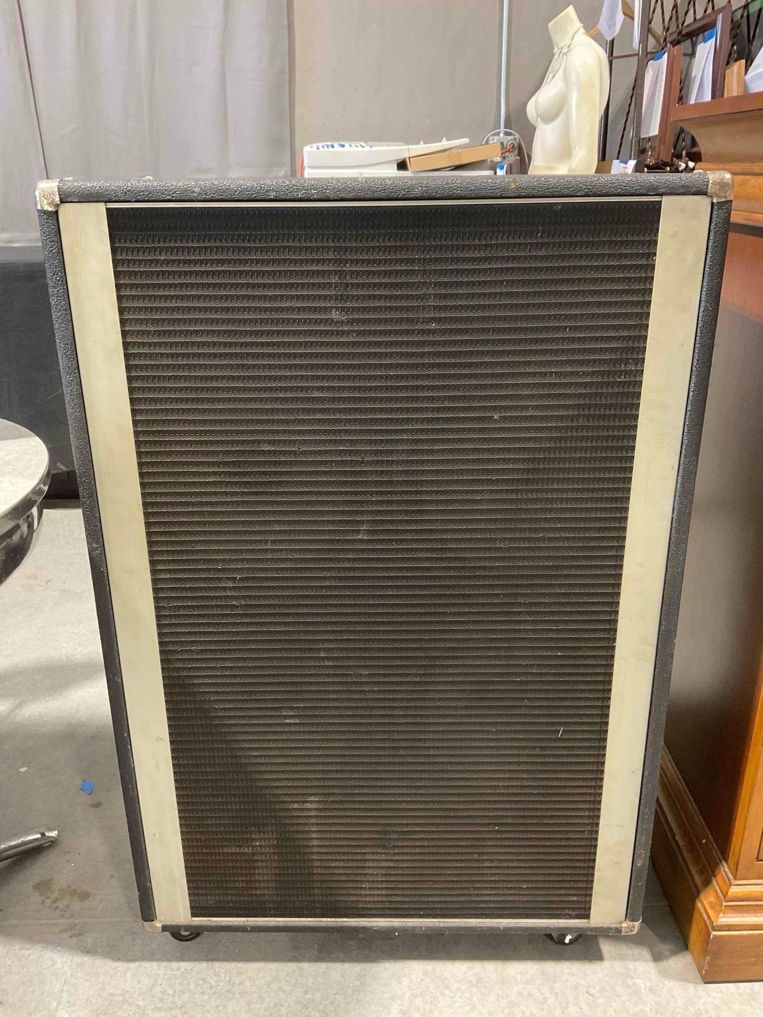 Vintage Peavey Full Stack Speaker Cabinet. Measures 28" x 15" x 43" Tested, Works. See pics. (1 of 5)