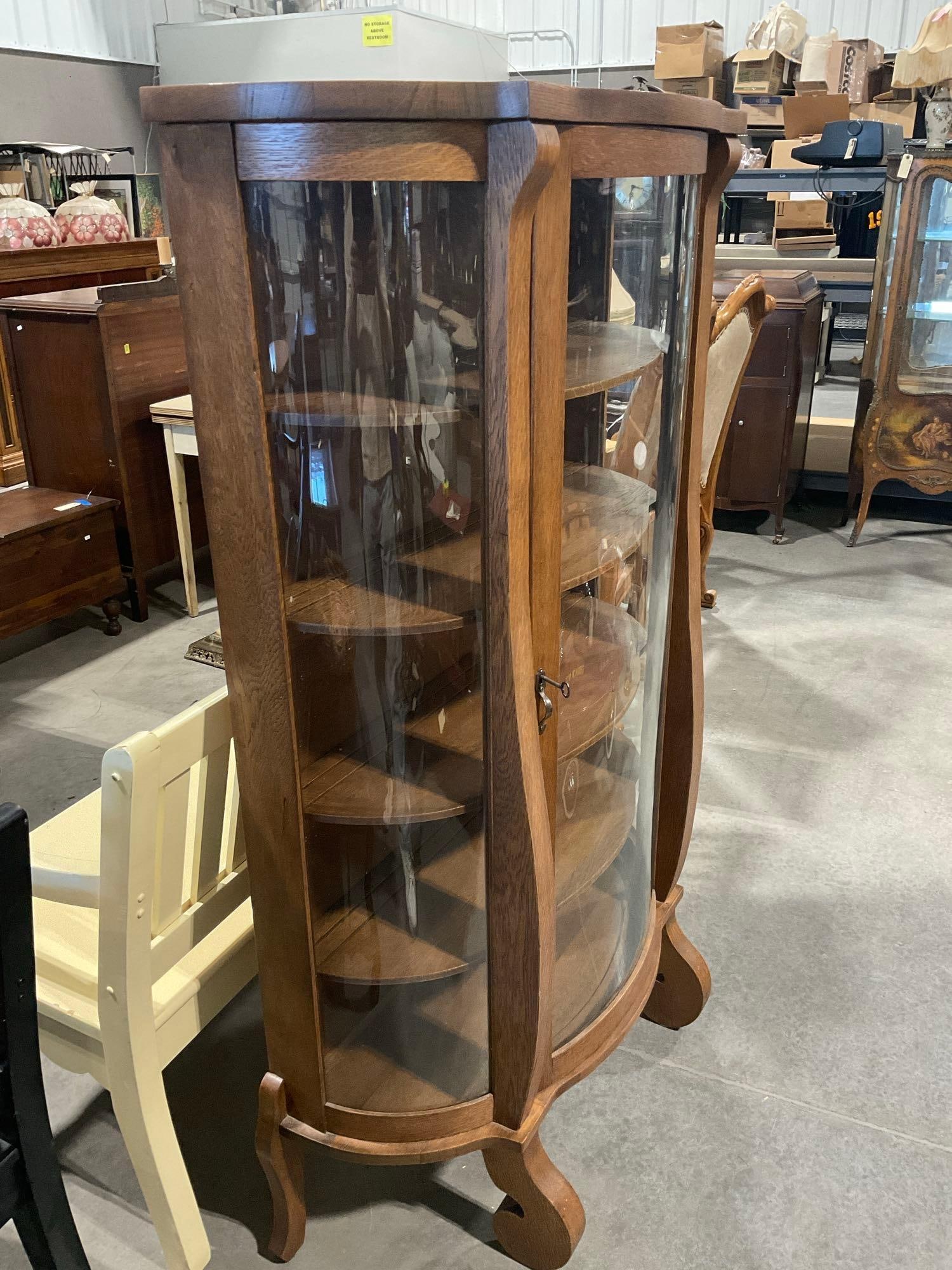 Antique K.C. Co. Tiger oak curved glass tri-panel curio cabinet with shelves and original tag - 2