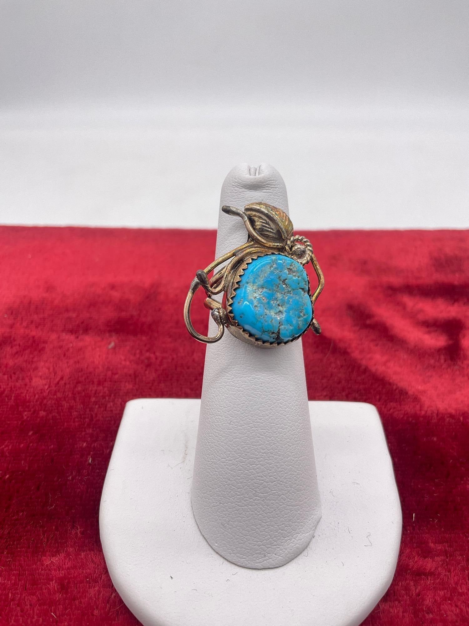 Native American design, Turquoise nugget and Sterling silver ring w/ nice toning signed RB: Approx sz 5