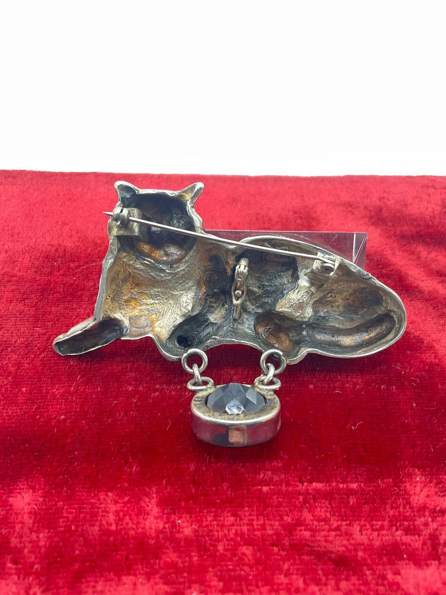 Vintage and heavy sterling silver Carol Felley 1989 Cat brooch pin with amethyst tone setting - 2