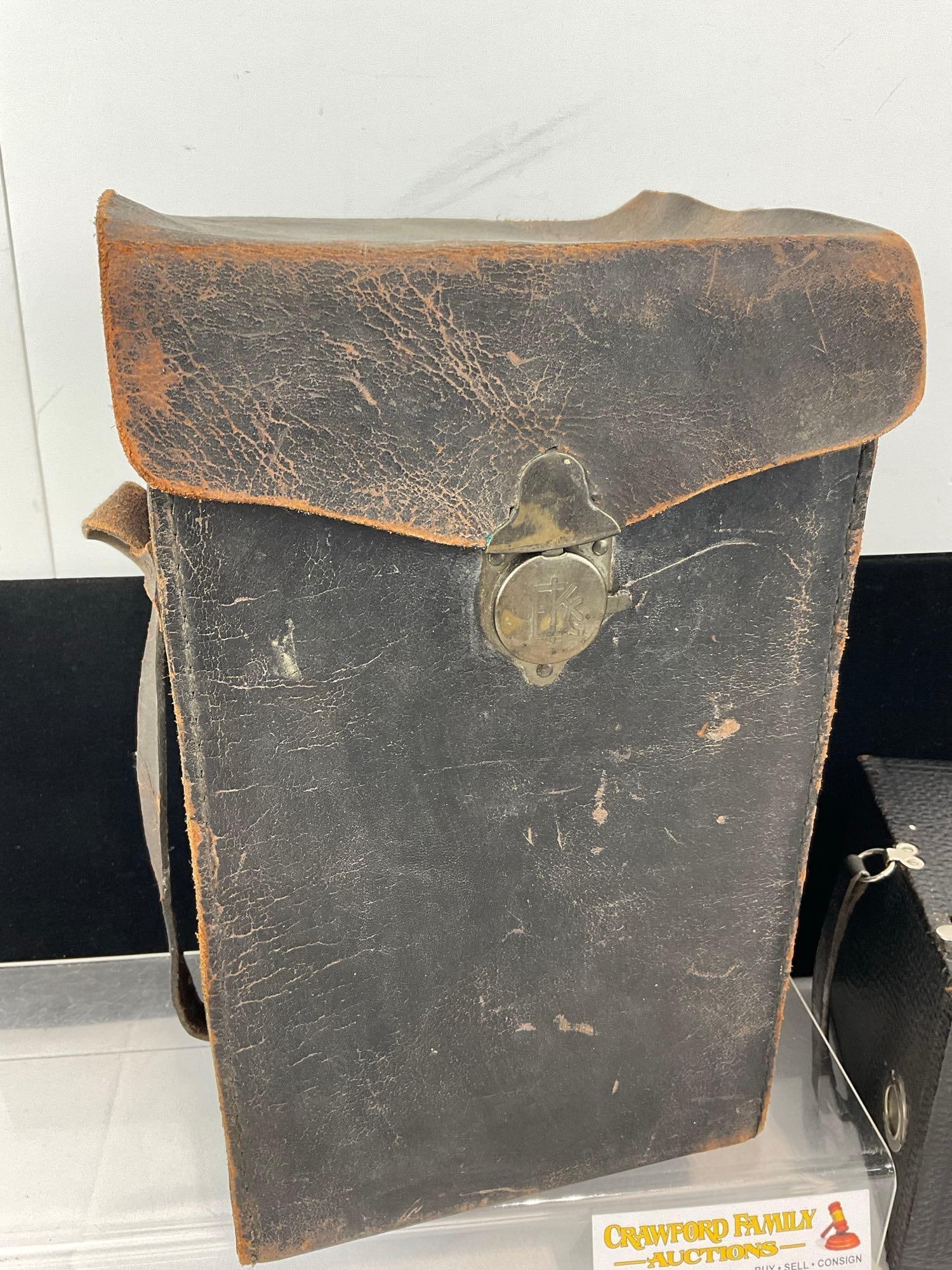 Antique 1900s Eastman-Kodak No. 4 Panoram-Kodak Camera, w/original leather case - 2