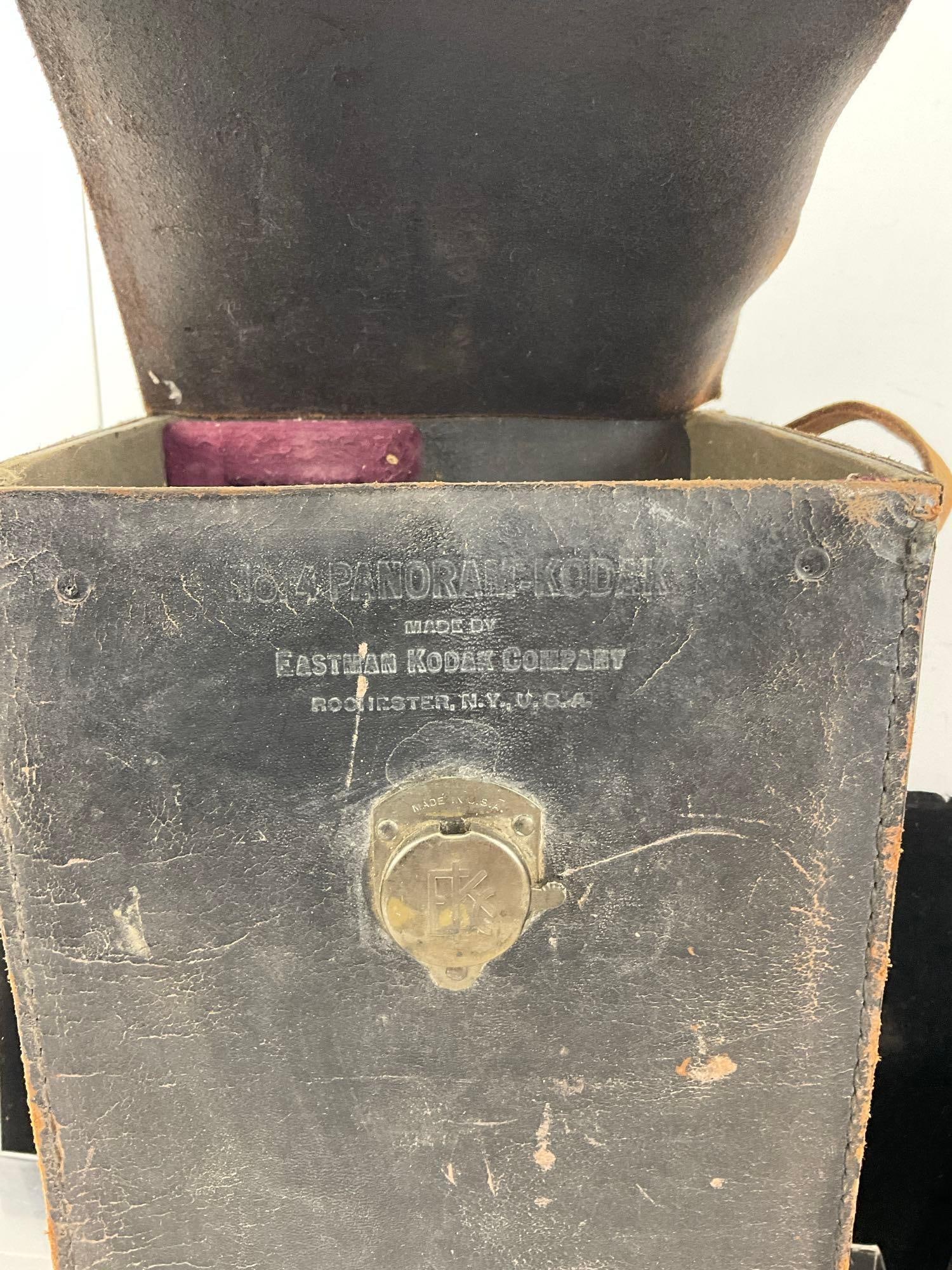 Antique 1900s Eastman-Kodak No. 4 Panoram-Kodak Camera, w/original leather case - 3
