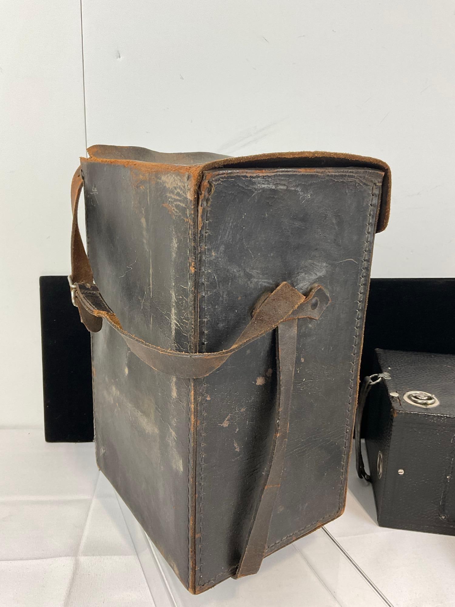 Antique 1900s Eastman-Kodak No. 4 Panoram-Kodak Camera, w/original leather case - 4