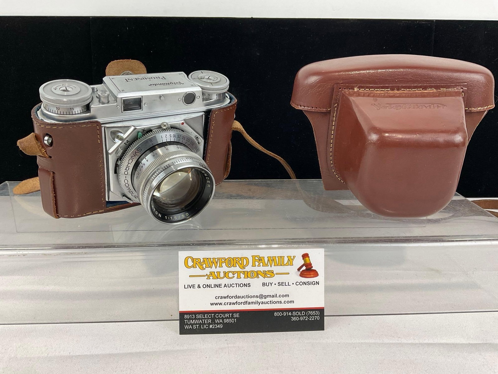 Voigtlander Prominent 35mm Rangefinder Camera w/Voigtlander Nokton 1:1.5/50mm Lens, w/field case (1 of 6)