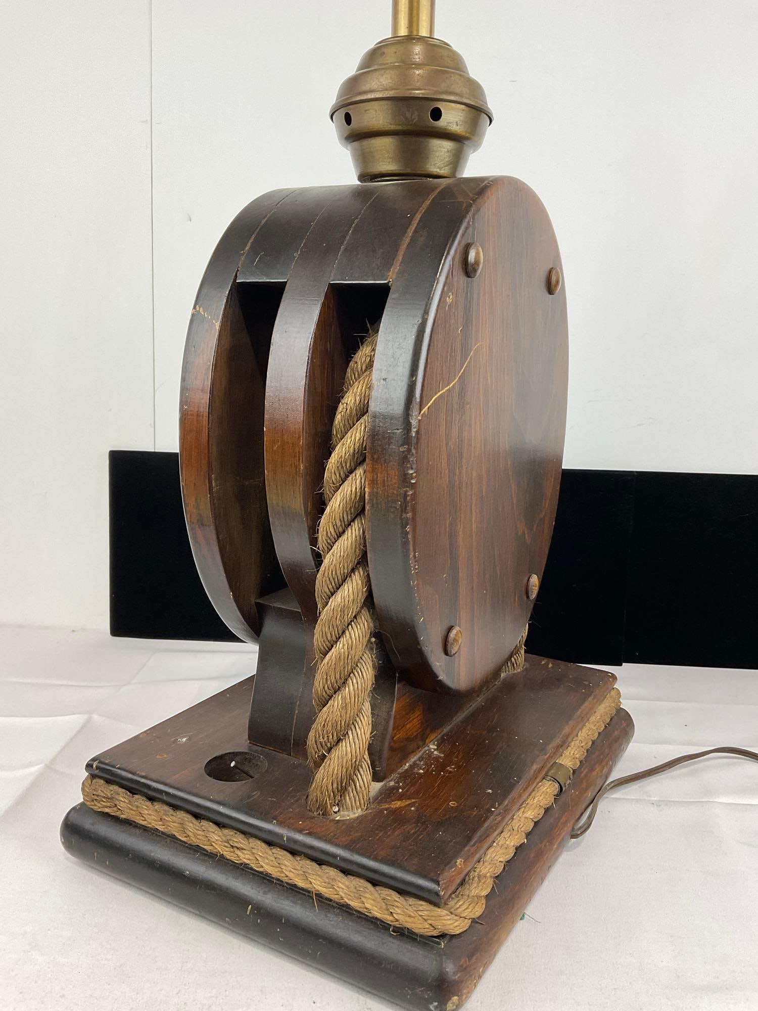 Vintage Nautical Block & Tackle Anchor Emblem Table Lamp, untested, 35h x 14w x 11d - 4
