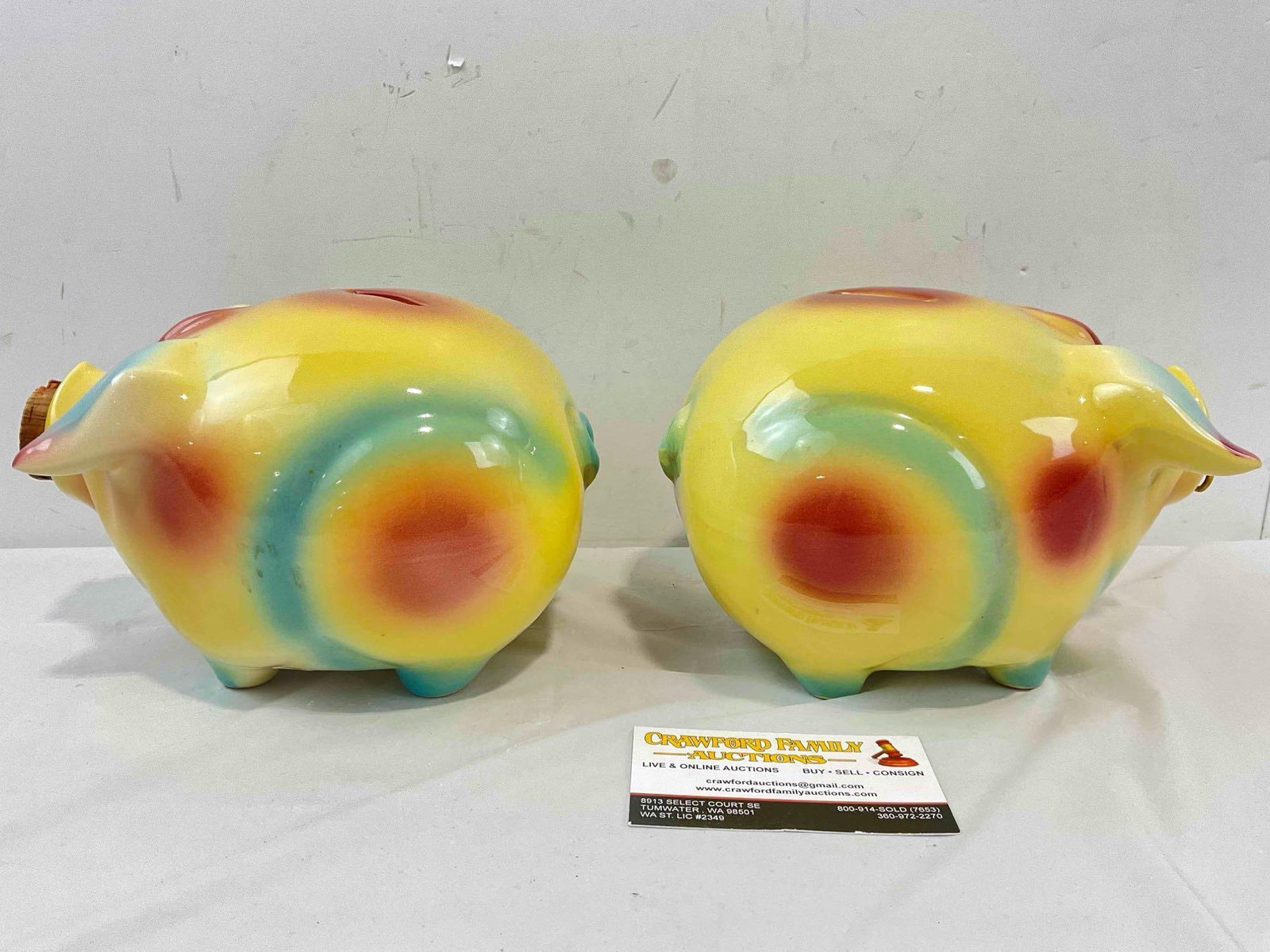 2 pcs Vintage Hull Corky Pig Ceramic Piggy Banks in Yellow/Blue/Pink Color w/ Corks. See pics. - 4