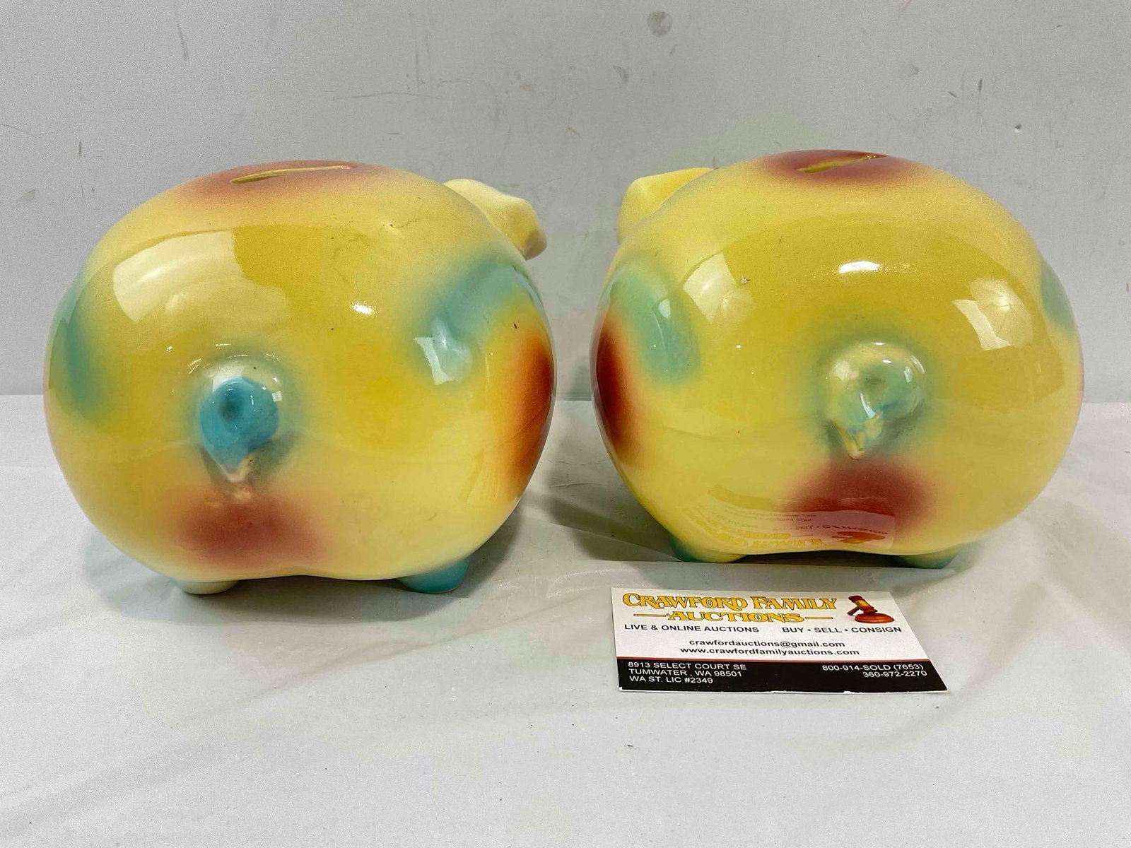2 pcs Vintage Hull Corky Pig Ceramic Piggy Banks in Yellow/Blue/Pink Color w/ Corks. See pics. - 5