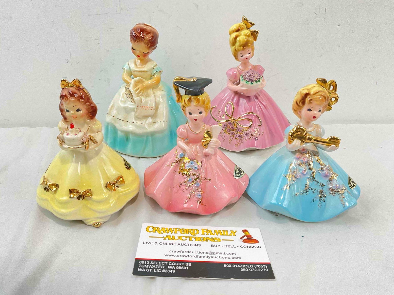 5 pcs Vintage Josef Originals Ceramic Lady Figurines, incl. Cindy & Kate. Good Condition. See pics.: 5 pcs Vintage Josef Originals Ceramic Lady Figurines, incl. Cindy & Kate. Good Condition. Minor adhesive residue, condition otherwise looks to be good. Fits in box measuring 11" x 9" x 6" DM-5950