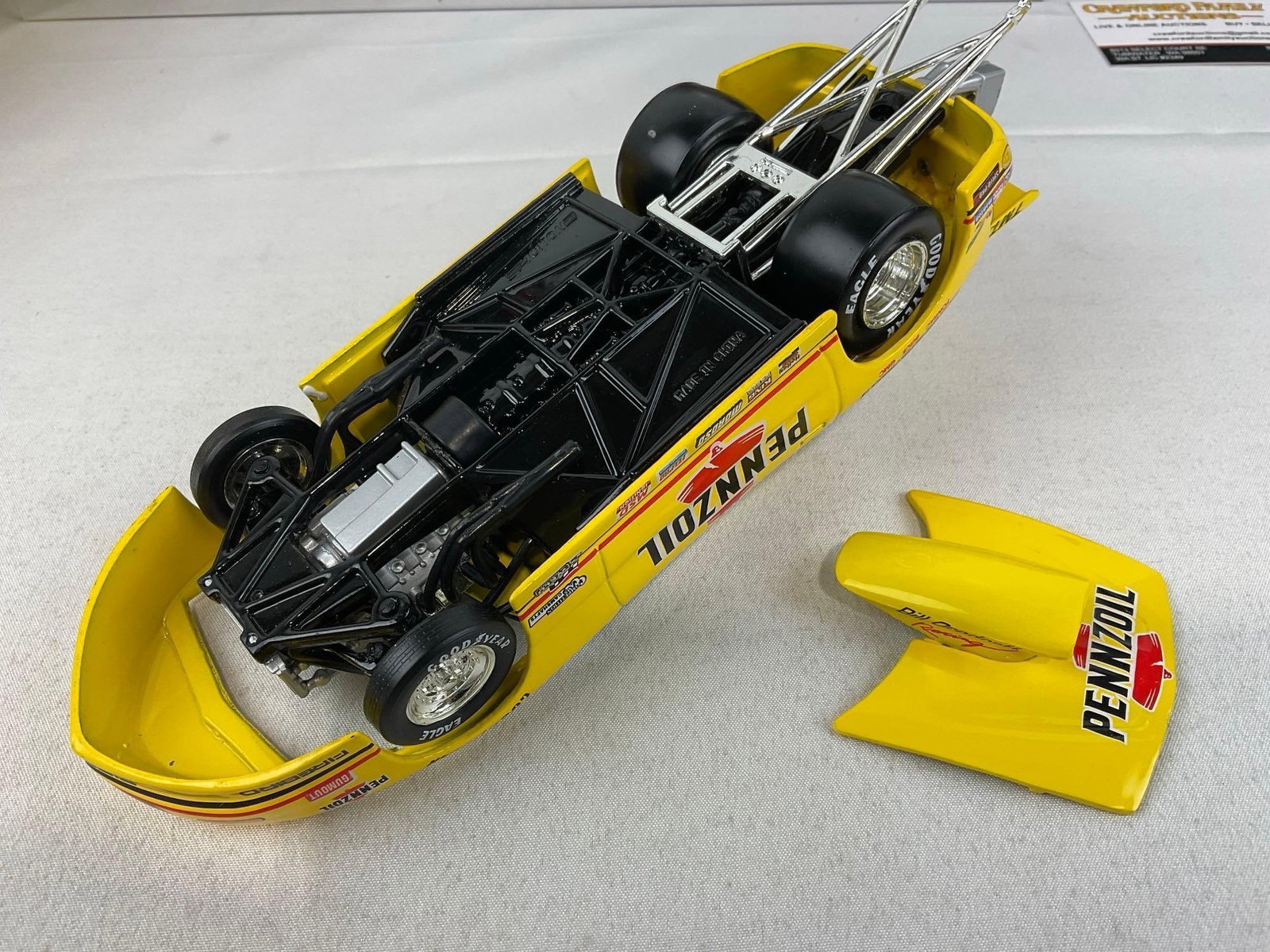 Pennzoil Jerry Eckman 1:24 Scale Pro Stock Car, 2 Tractor Trailers pieces, Majik & Dr. Pepper - 6
