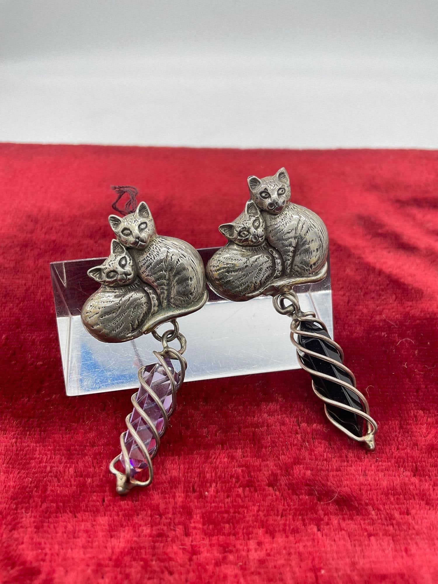 Vintage sterling silver Carol Felley 1990 cat pendants with amethyst and onyx crystal stones: Approx 17 grams ttw