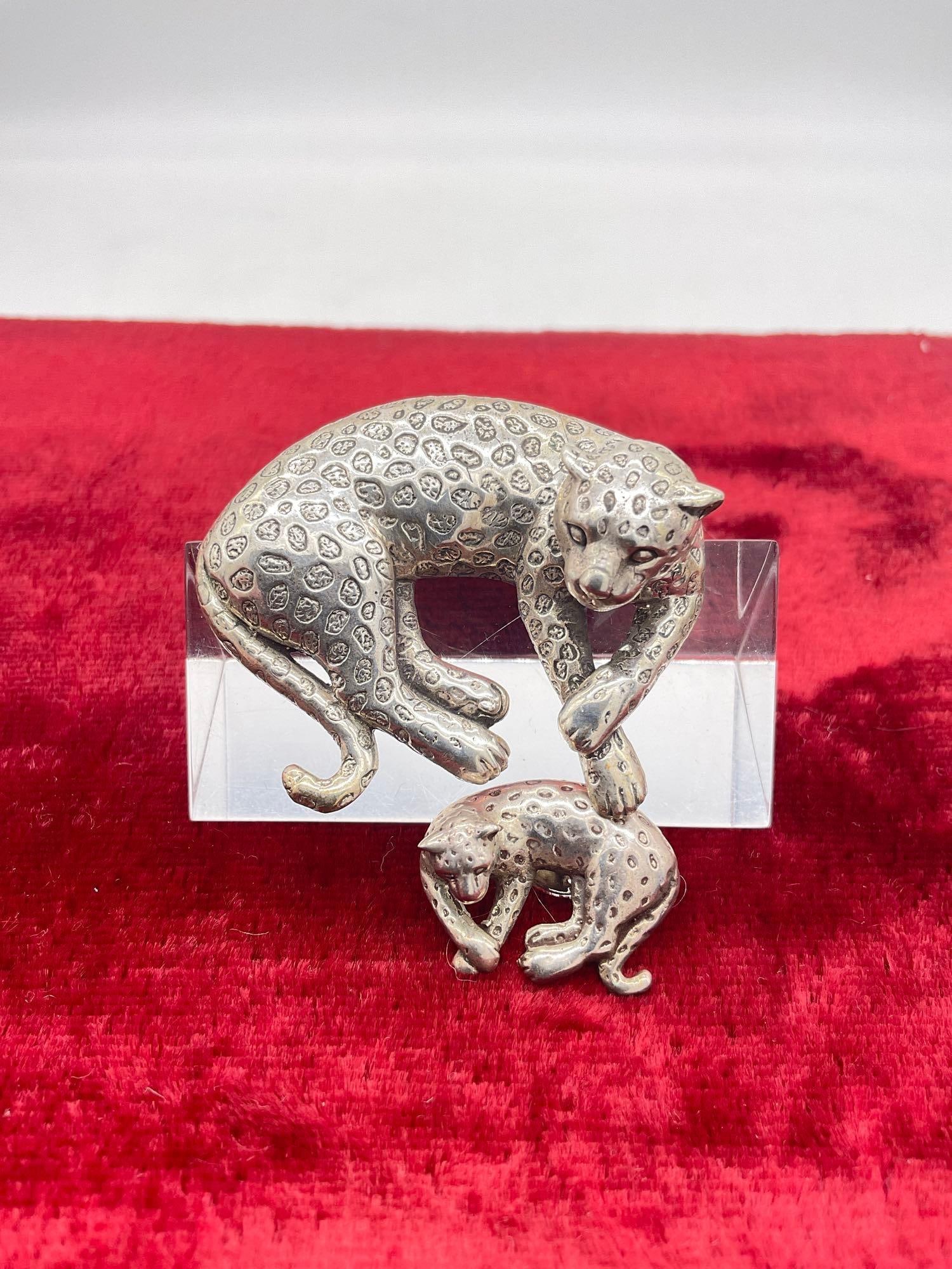 Vintage Sterling silver Carol Felley Leopard brooch and matching leopard pin - lovely detail - 3